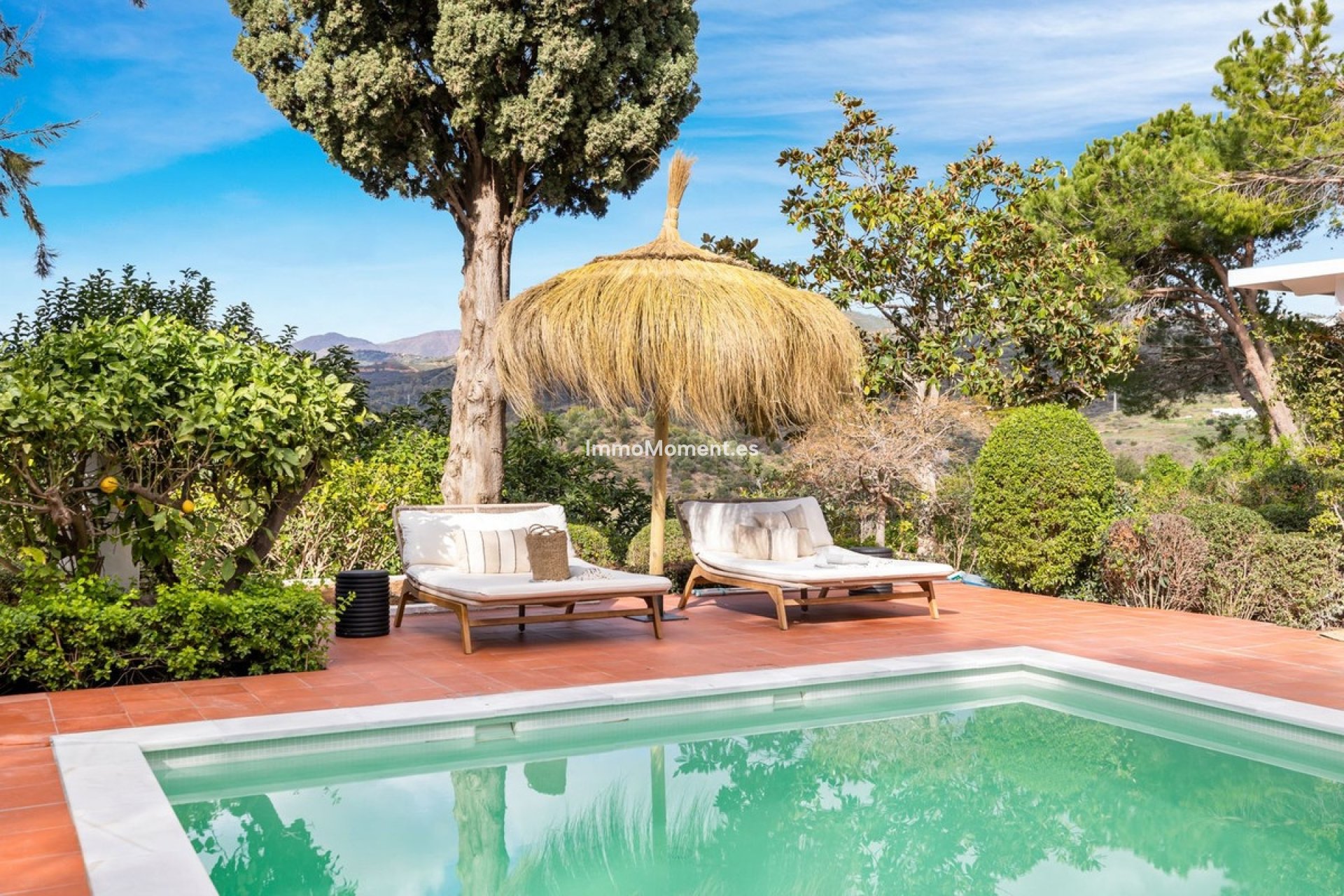 Resale - Detached villa - Marbella - Hacienda Las Chapas