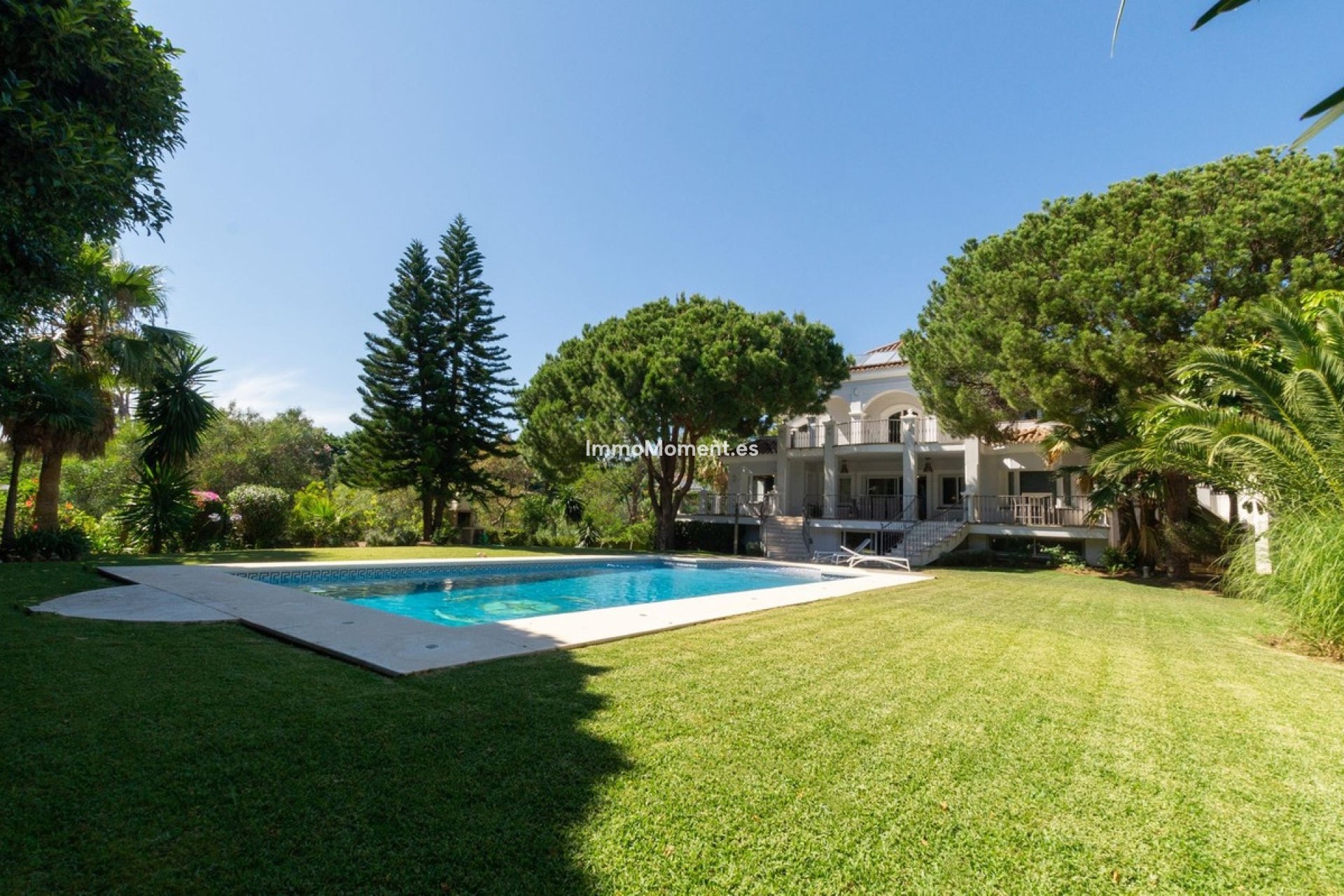 Resale - Detached villa - Marbella - Hacienda Las Chapas