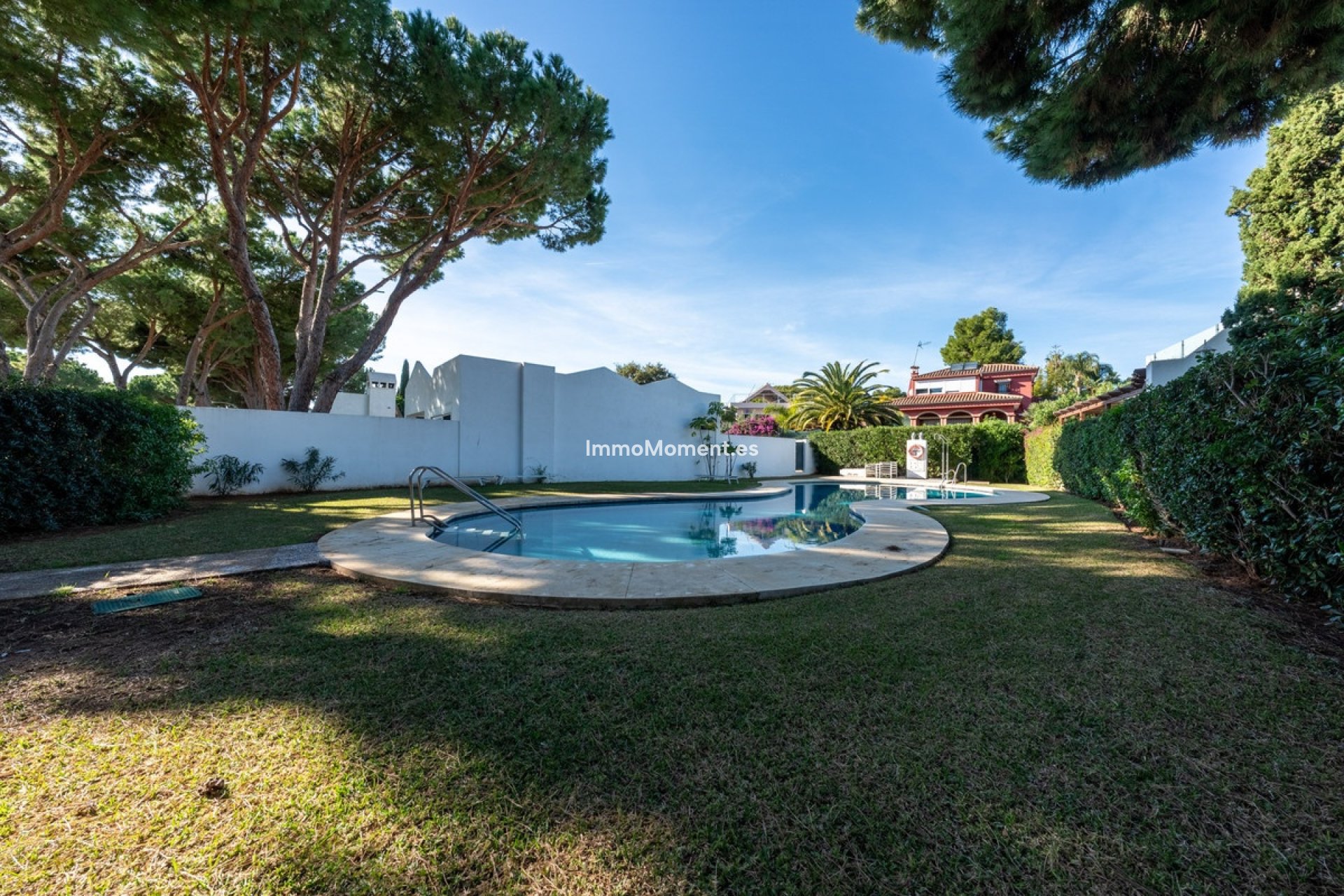 Resale - Detached villa - Marbella - Hacienda Las Chapas
