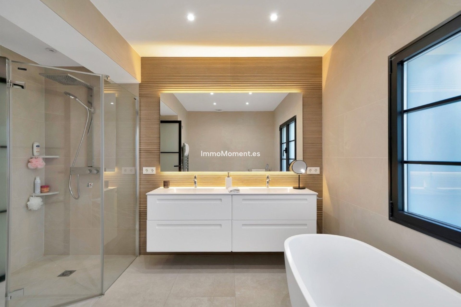 Resale - Detached villa - Marbella - Hacienda Las Chapas
