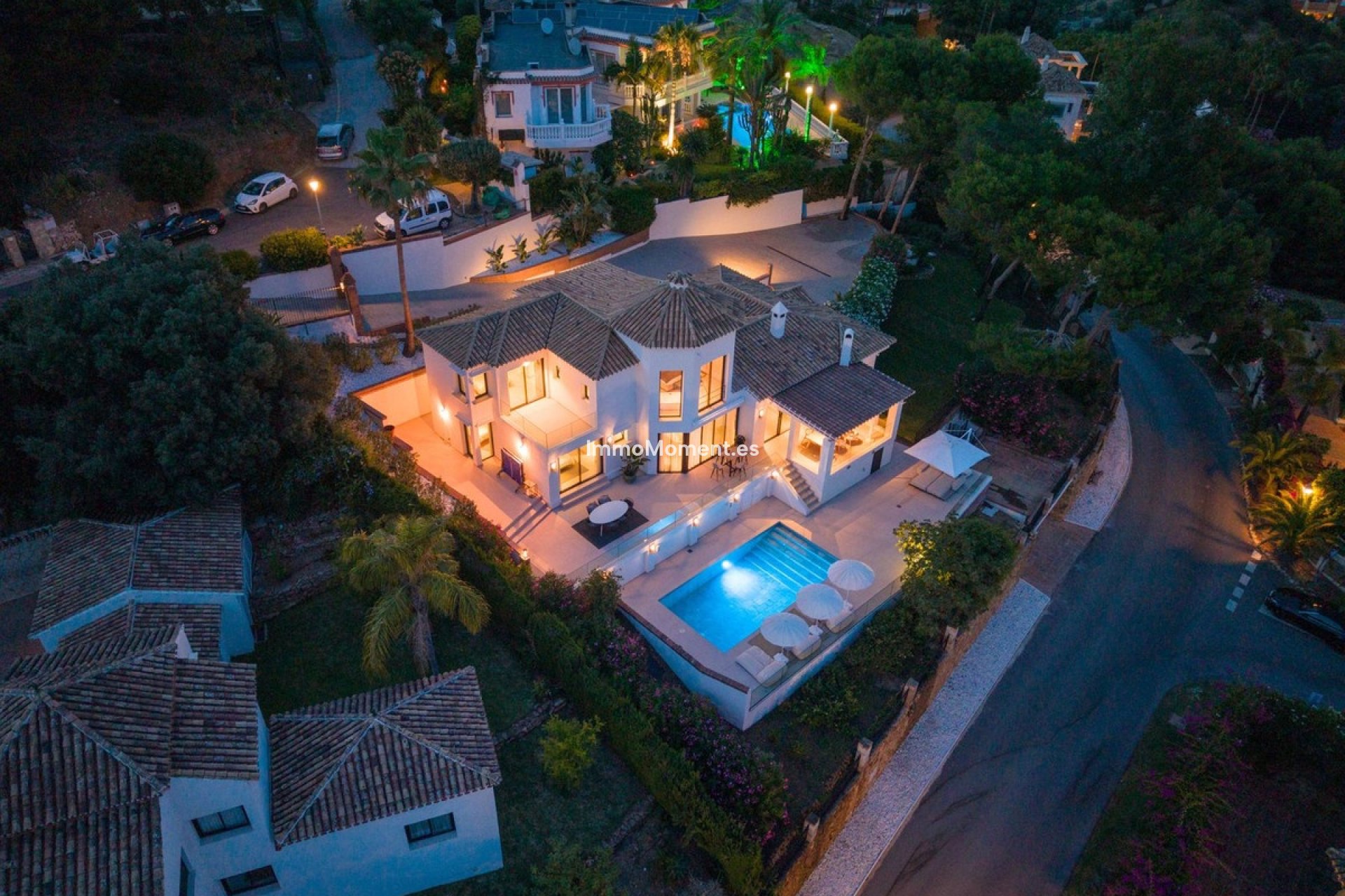 Resale - Detached villa - Marbella - Hacienda Las Chapas