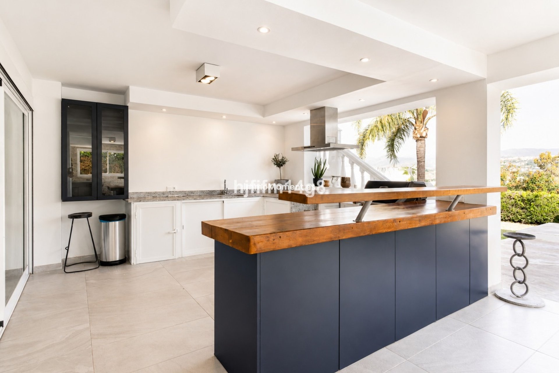 Resale - Detached villa - Marbella - La Campana