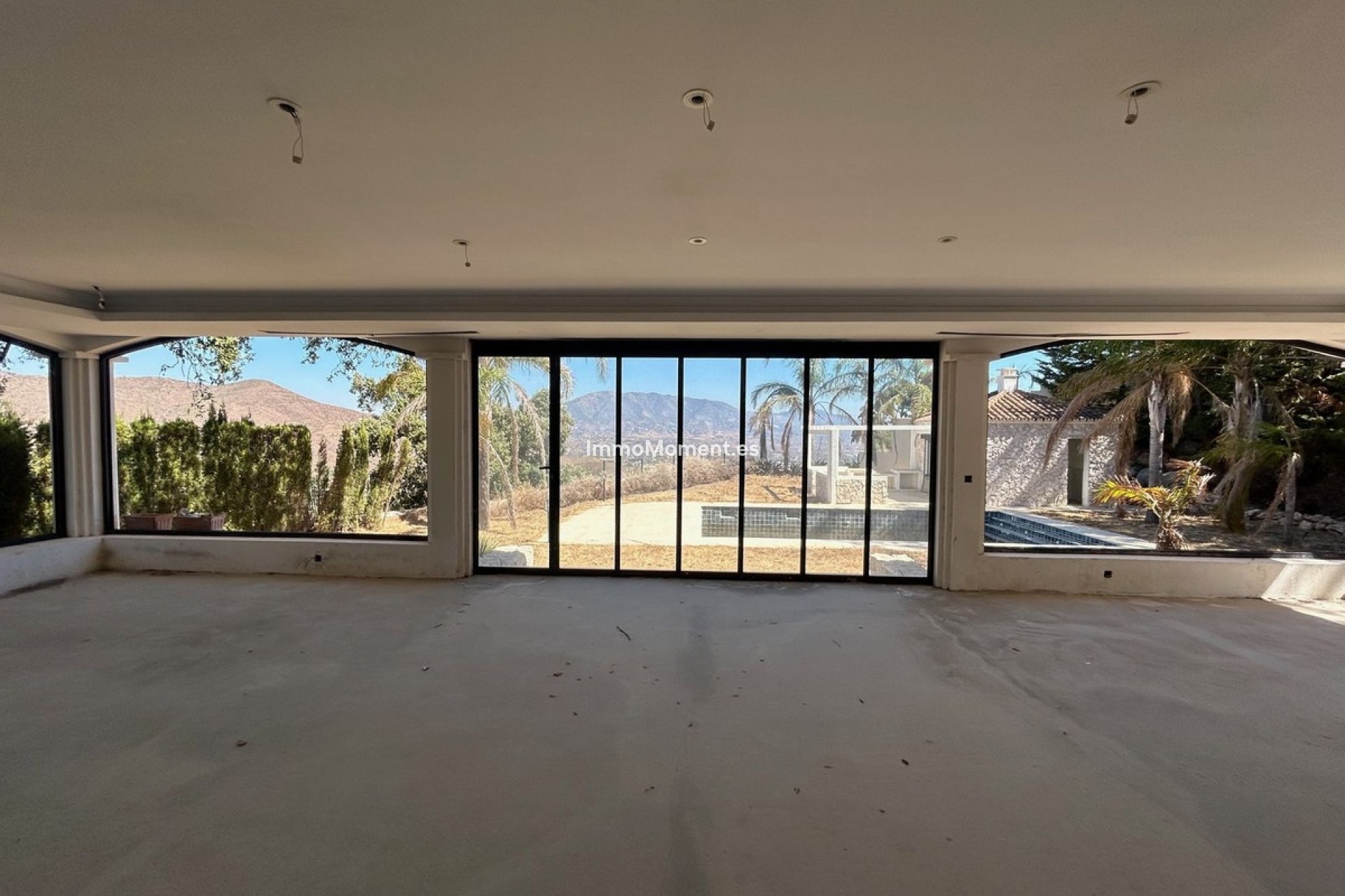 Resale - Detached villa - Marbella - La Mairena