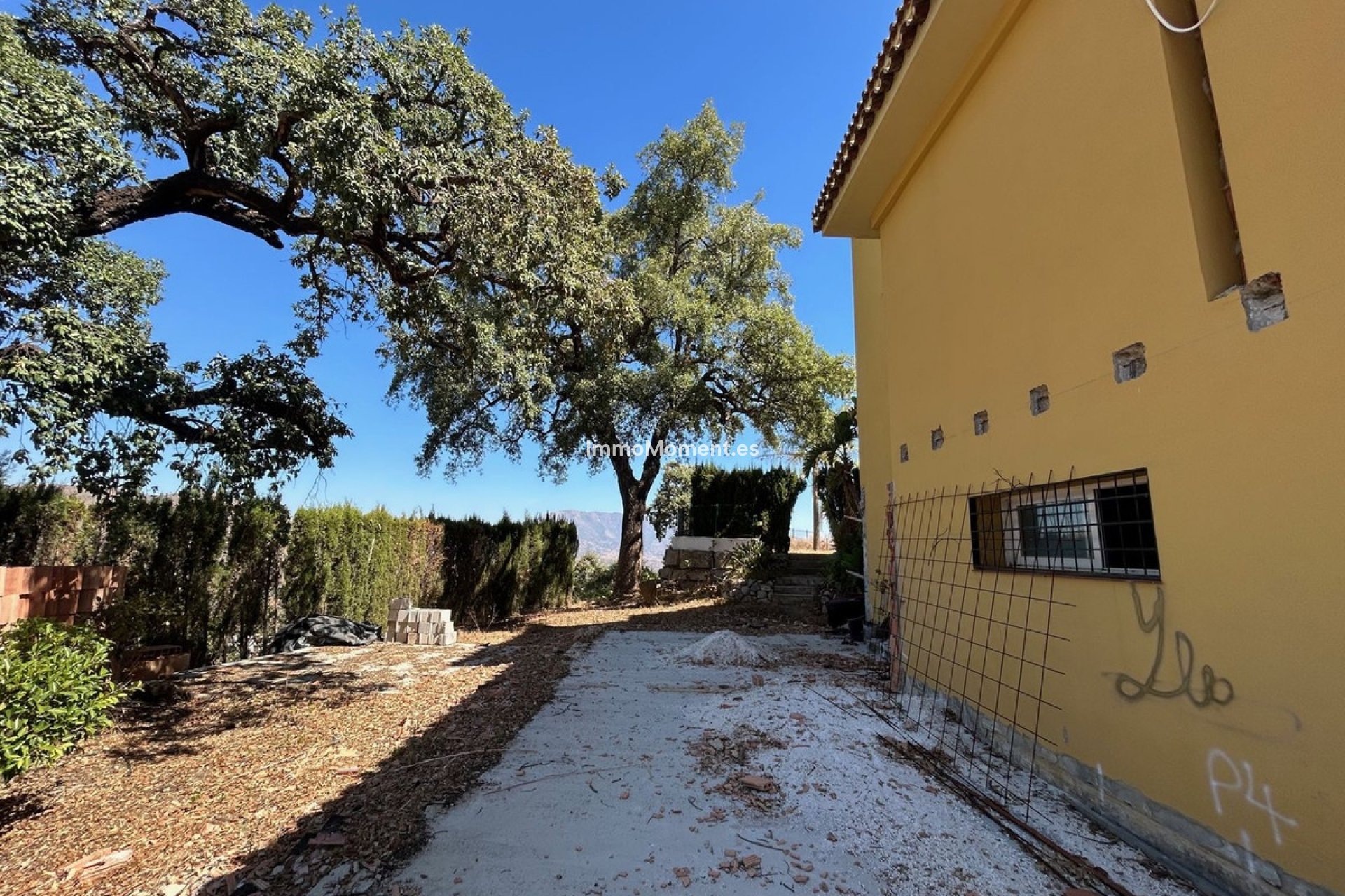 Resale - Detached villa - Marbella - La Mairena