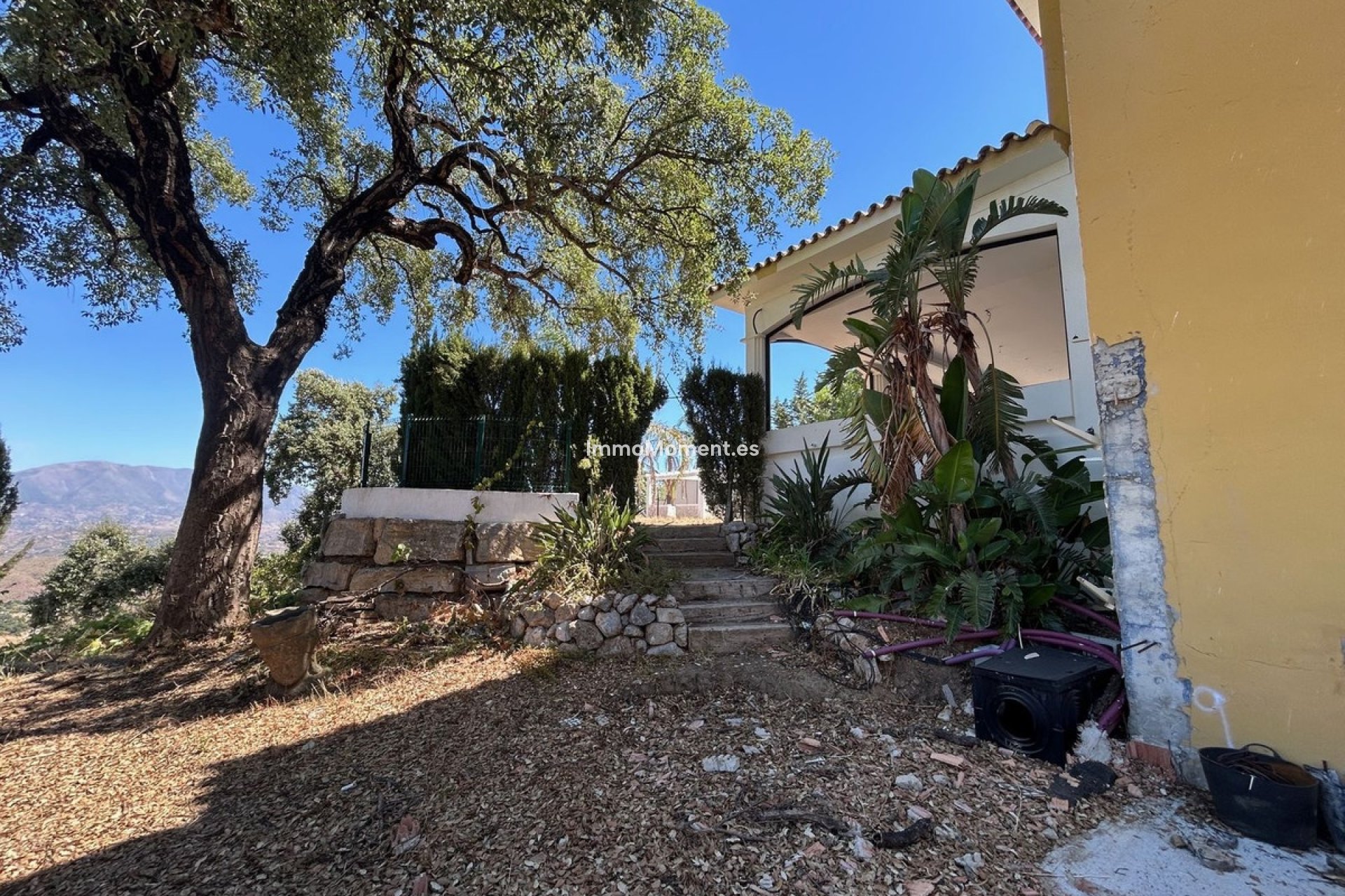 Resale - Detached villa - Marbella - La Mairena