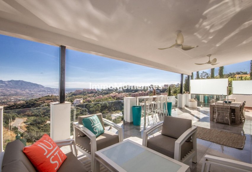 Resale - Detached villa - Marbella - La Mairena