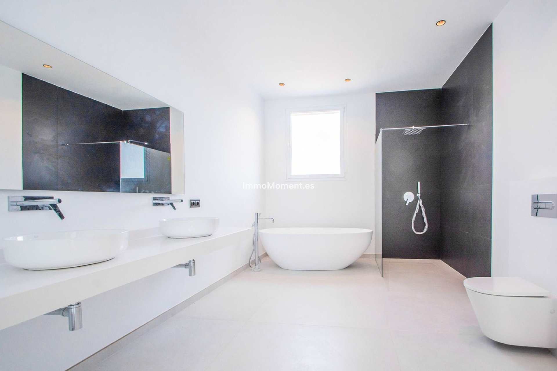 Resale - Detached villa - Marbella - La Mairena