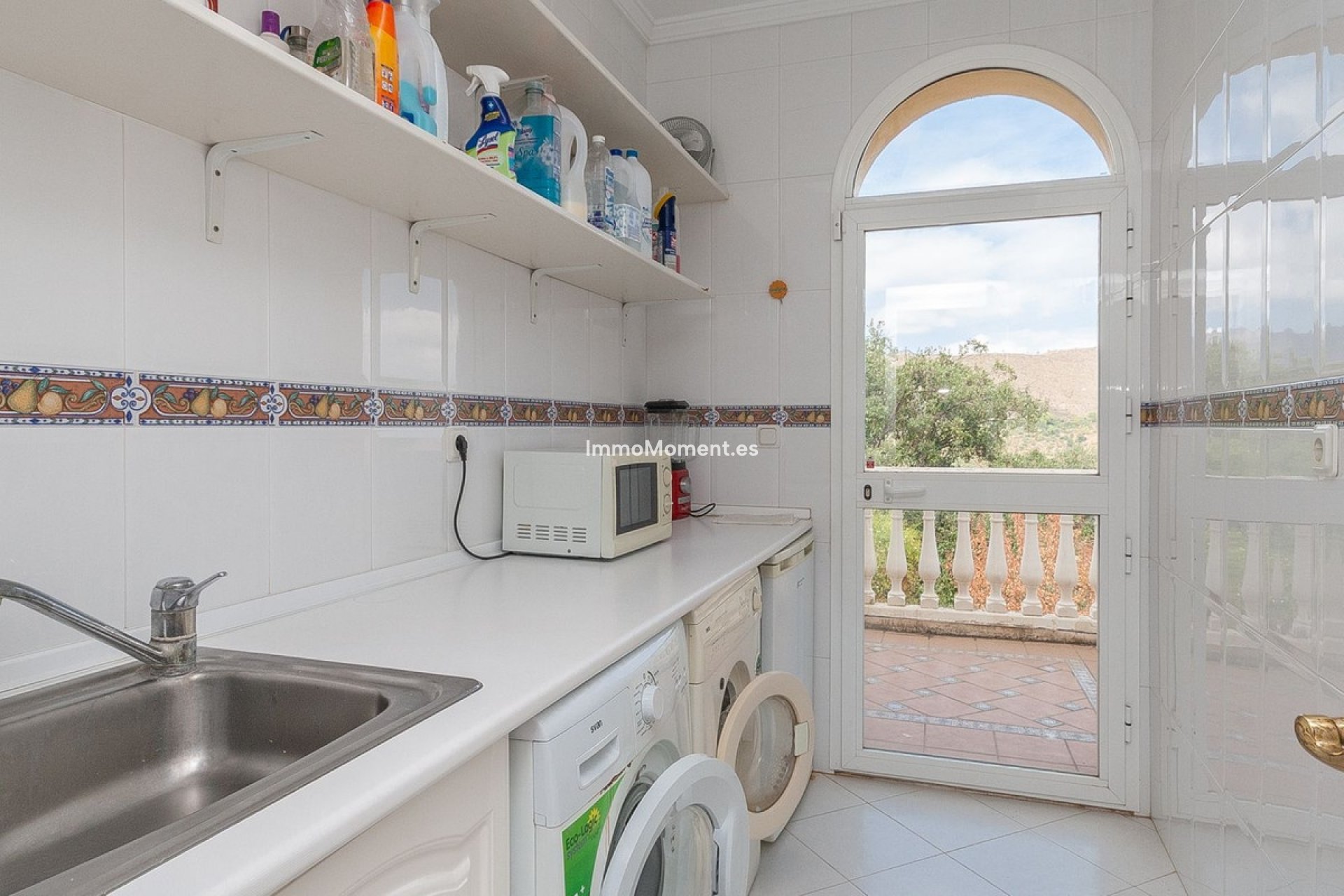 Resale - Detached villa - Marbella - La Mairena
