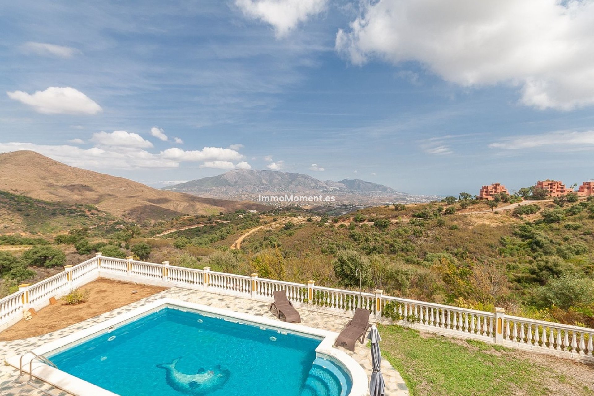 Resale - Detached villa - Marbella - La Mairena