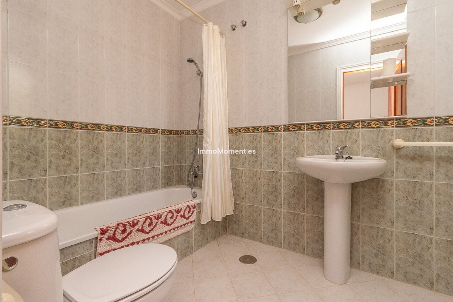 Resale - Detached villa - Marbella - La Mairena