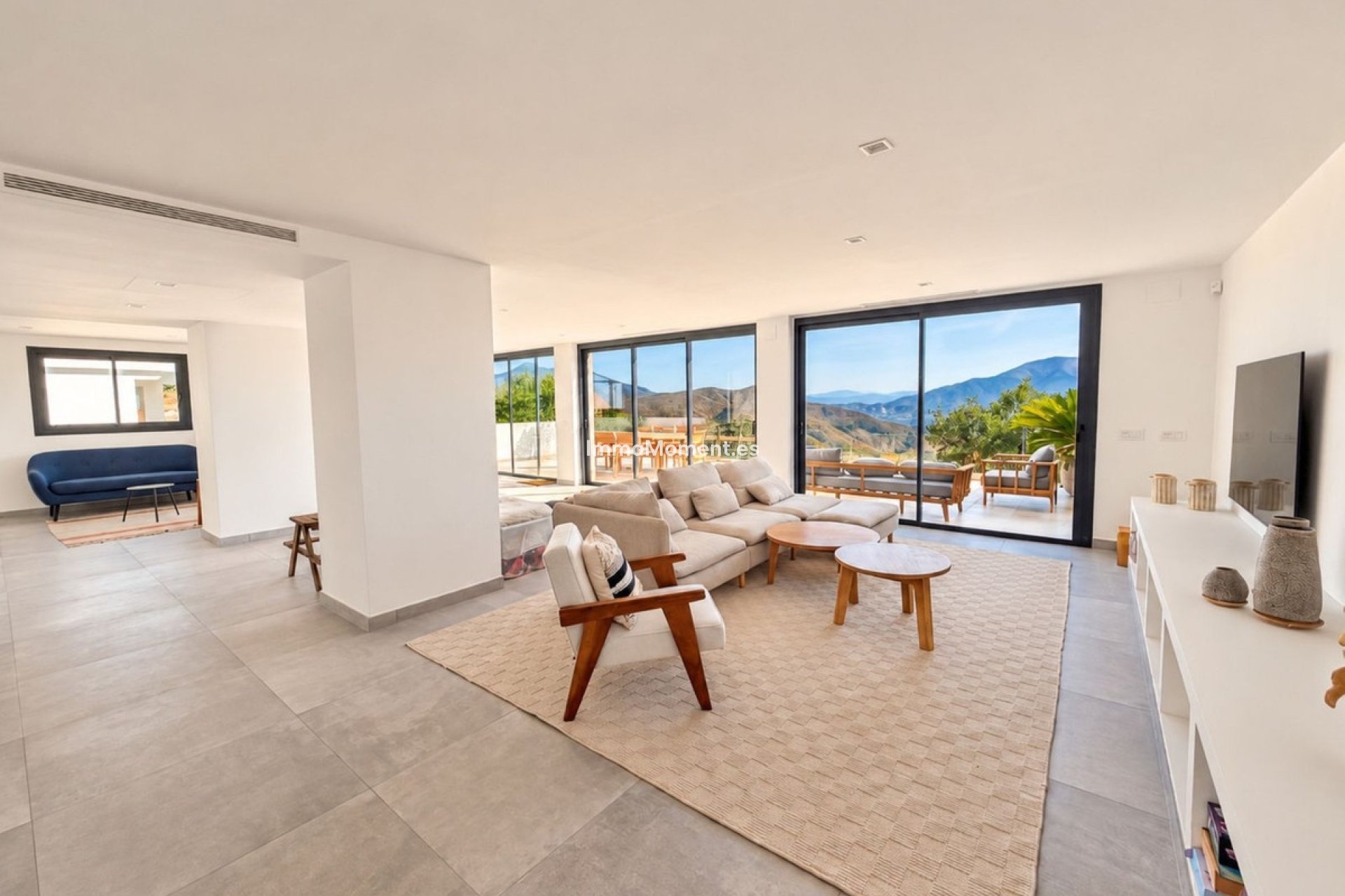 Resale - Detached villa - Marbella - La Mairena