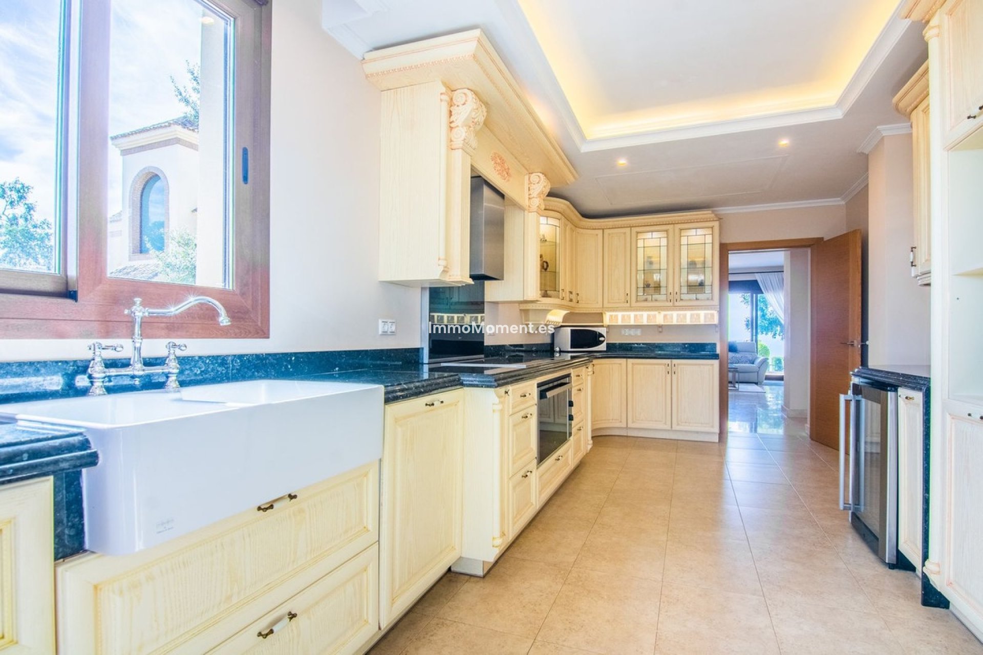 Resale - Detached villa - Marbella - La Mairena
