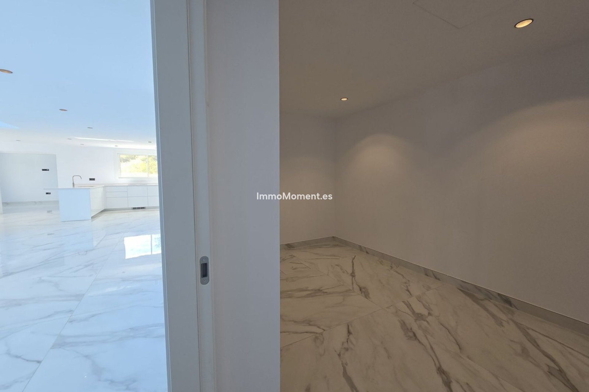 Resale - Detached villa - Marbella - La Mairena