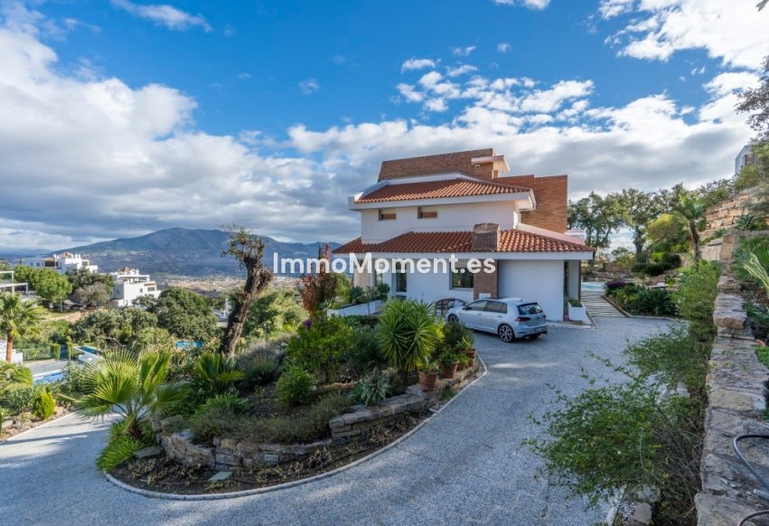 Resale - Detached villa - Marbella - La Mairena