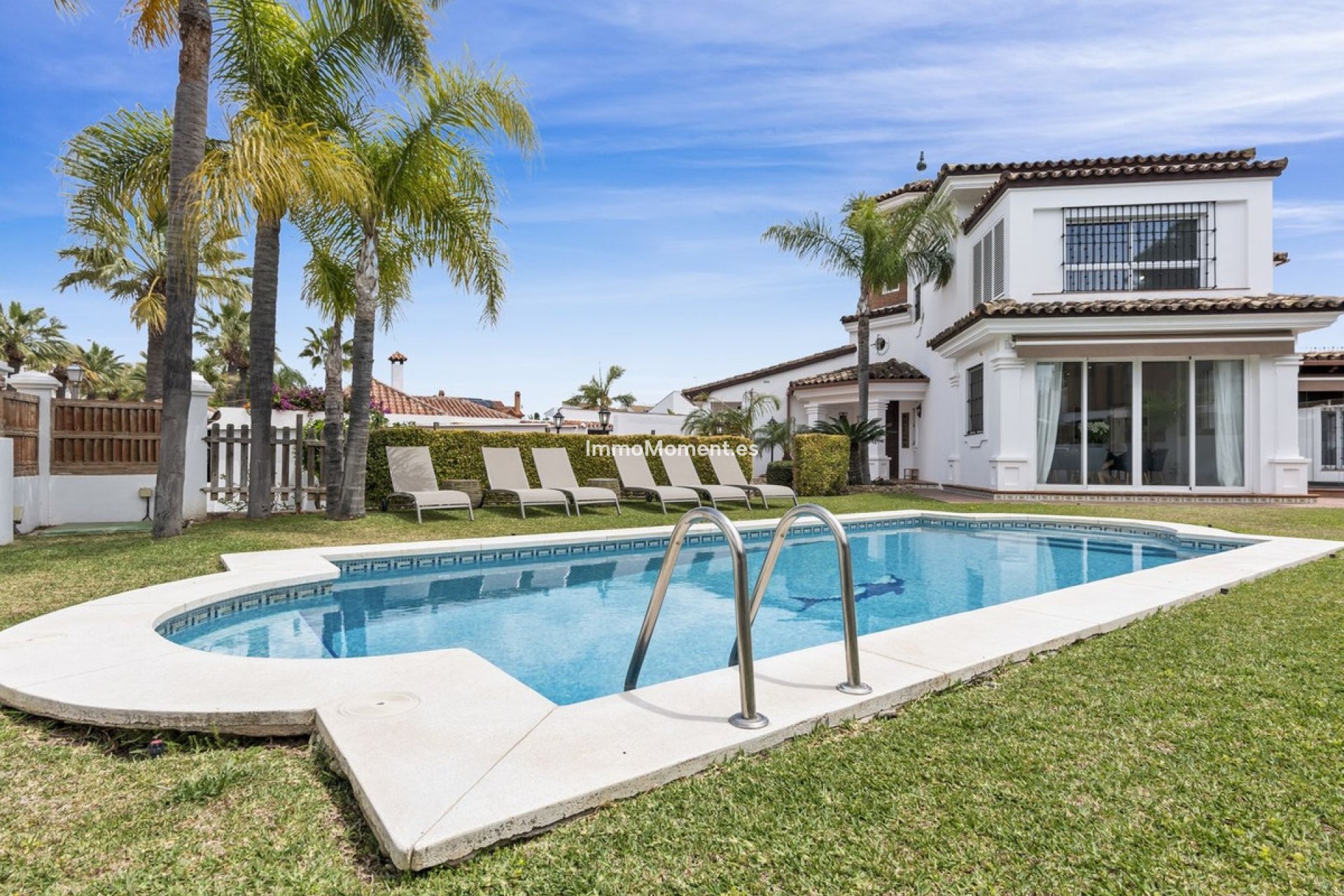 Resale - Detached villa - Marbella - Las Chapas