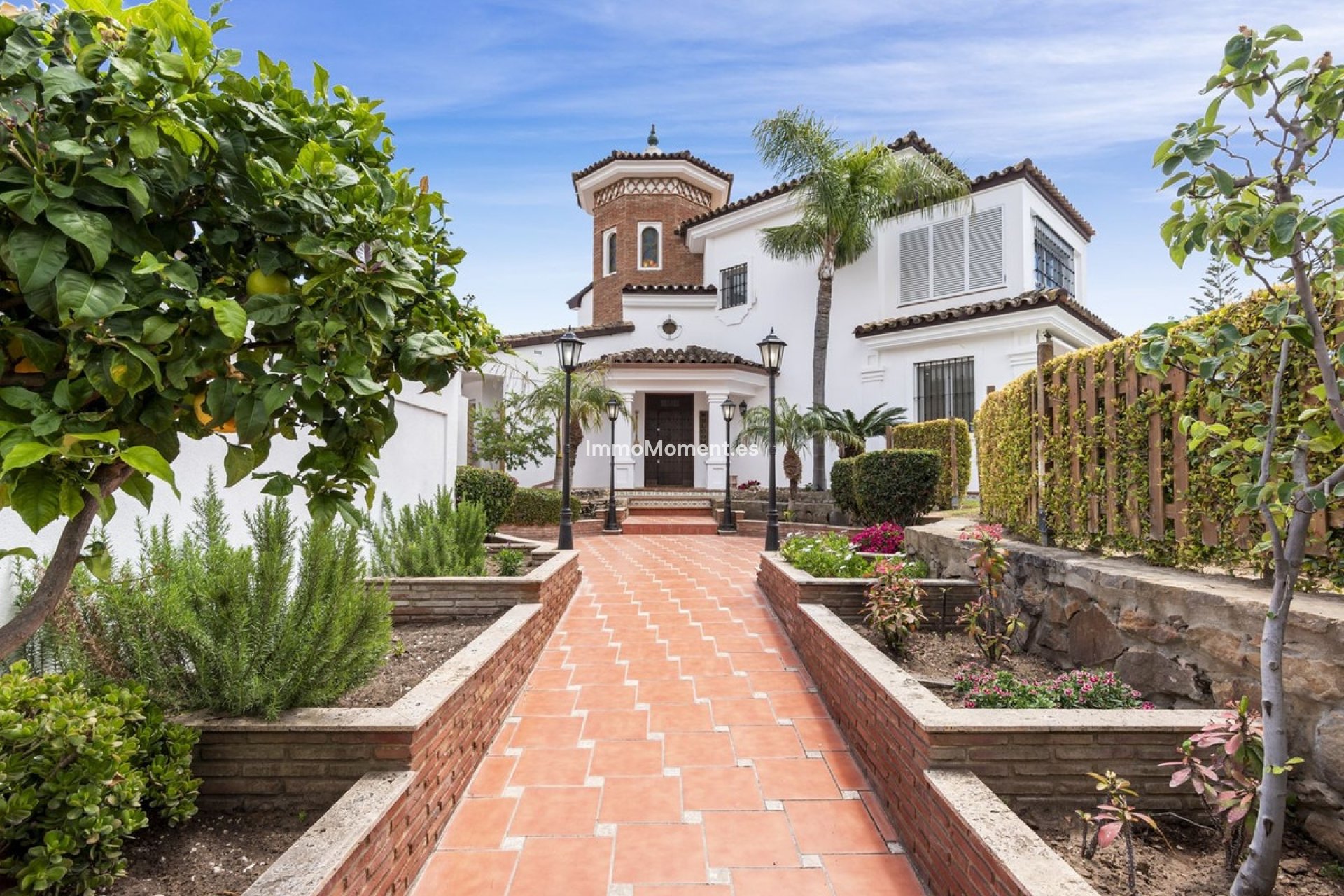 Resale - Detached villa - Marbella - Las Chapas