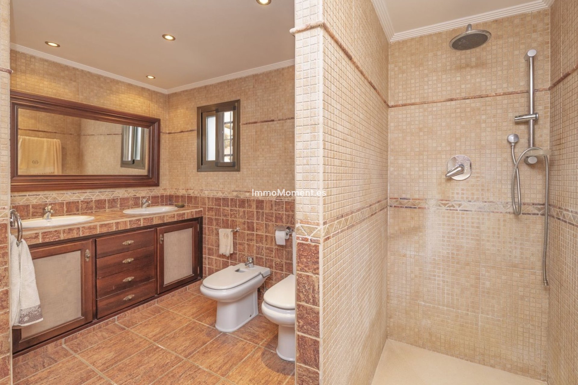 Resale - Detached villa - Marbella - Las Chapas