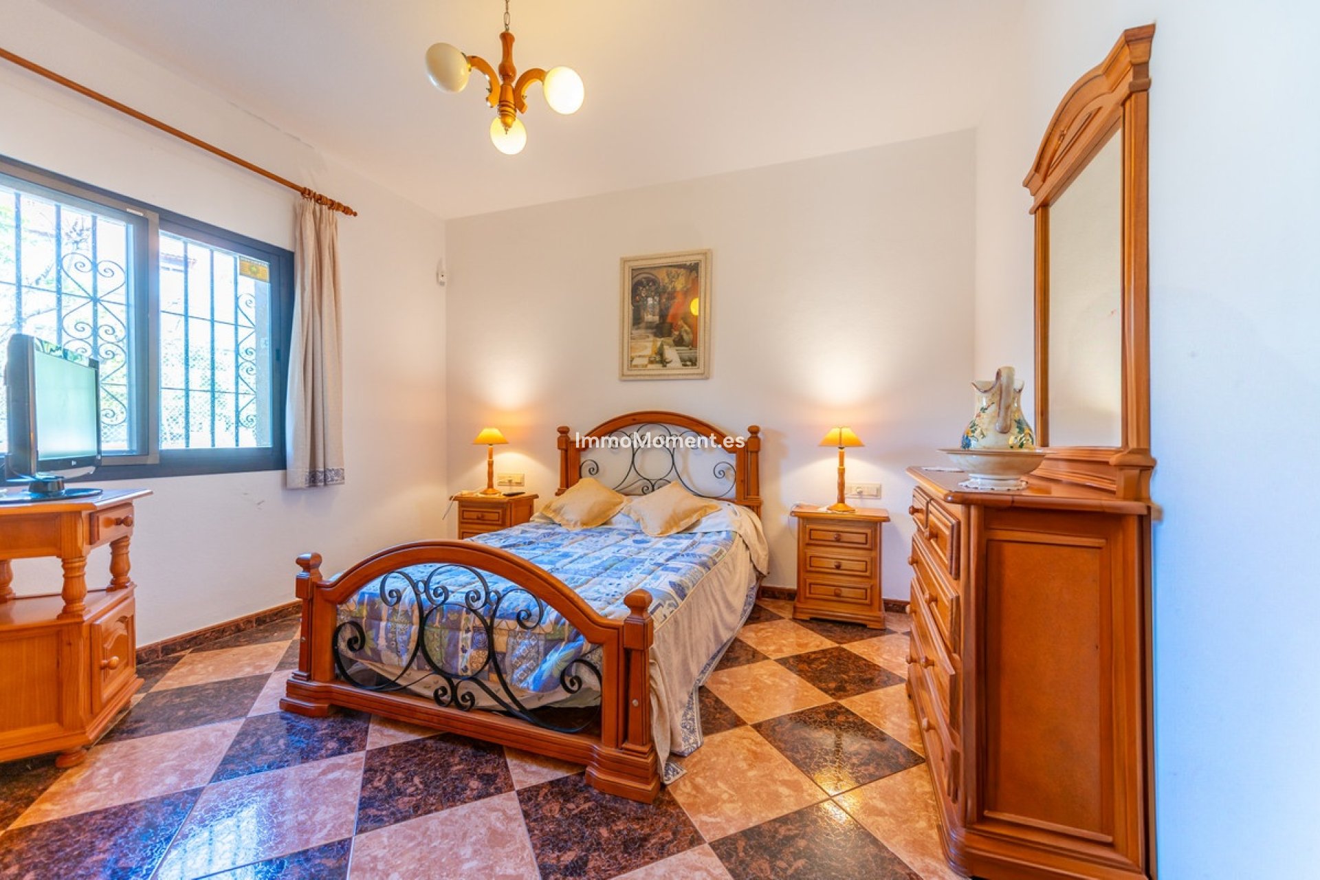 Resale - Detached villa - Marbella - Las Chapas
