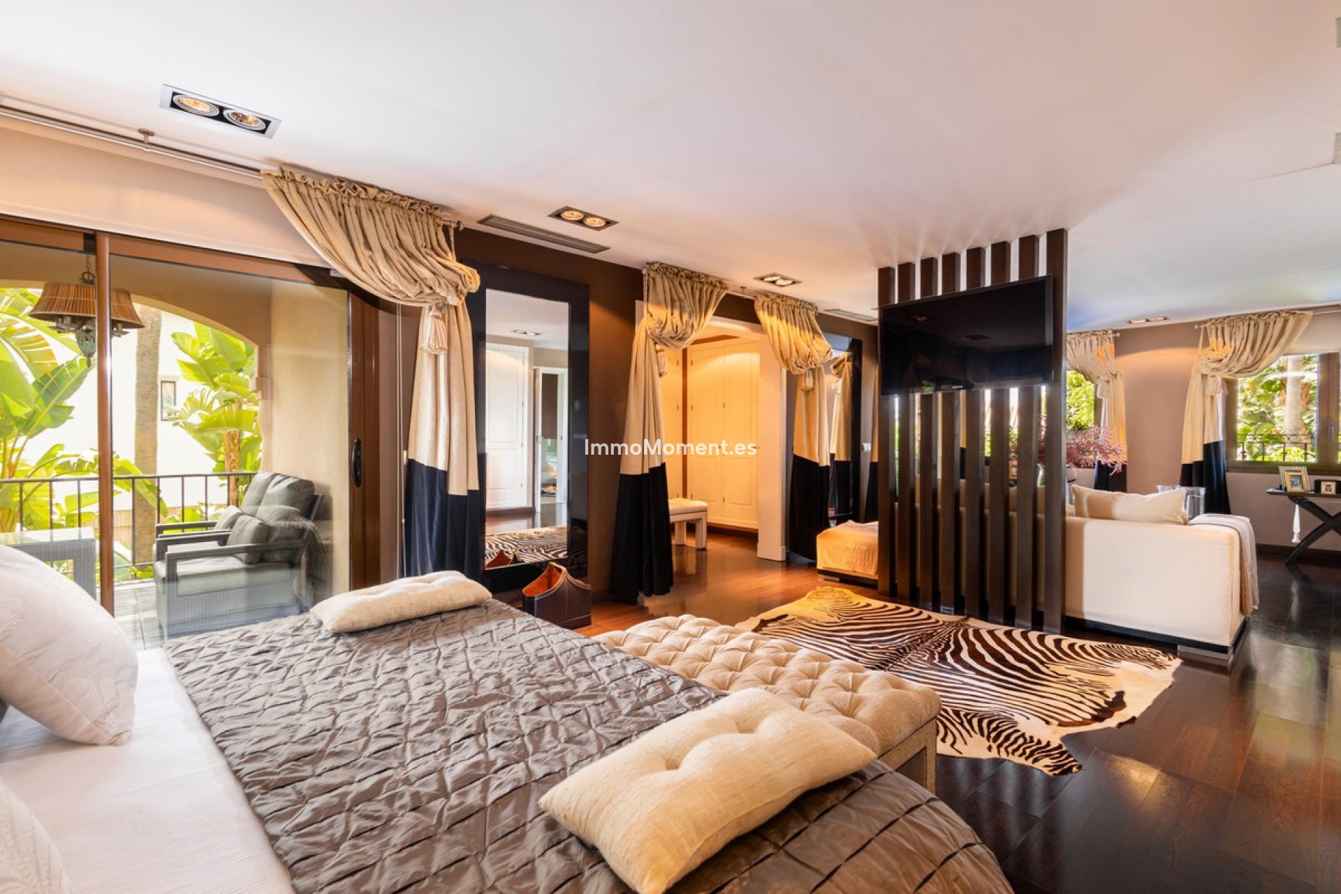 Resale - Detached villa - Marbella - Los Monteros