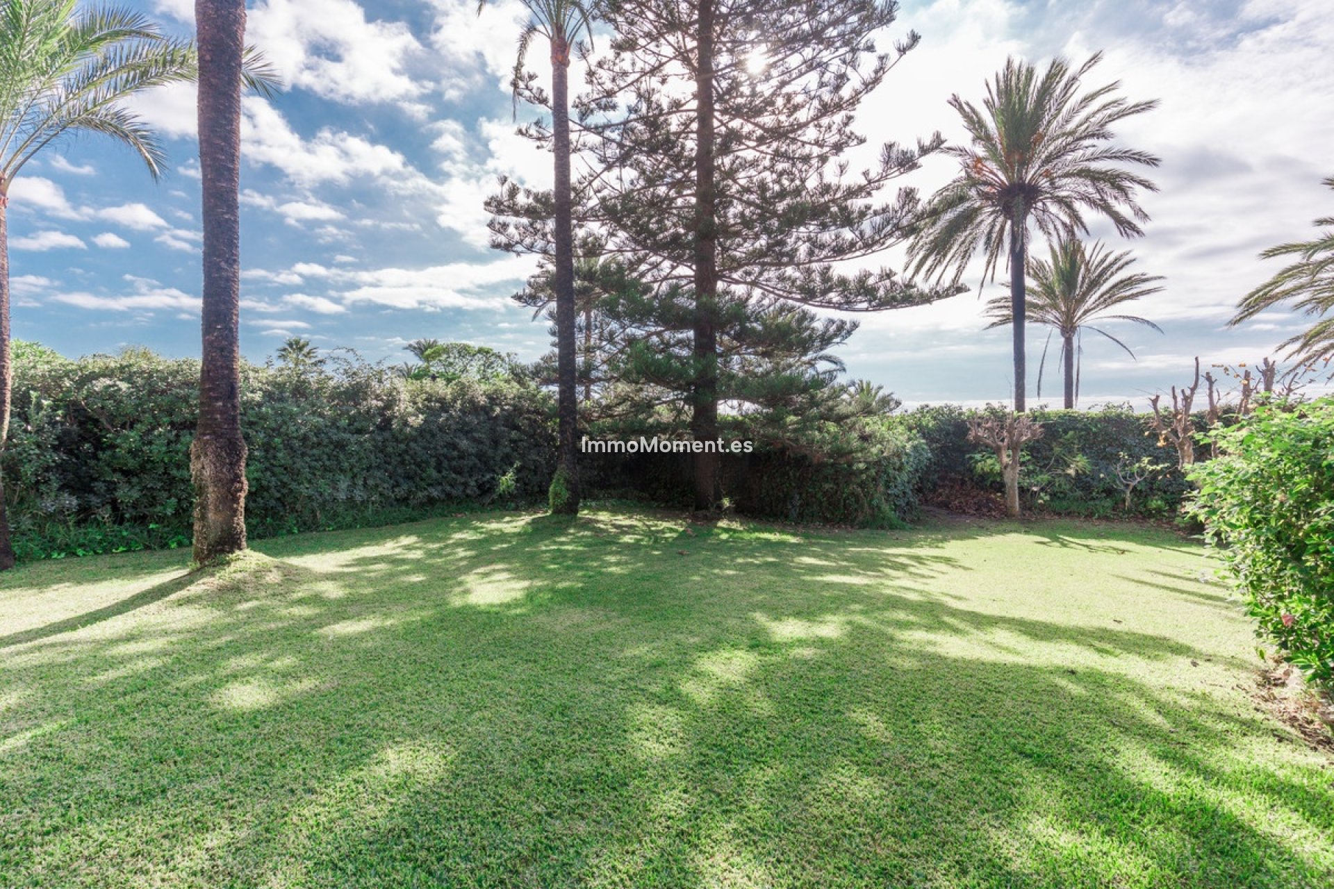 Resale - Detached villa - Marbella - Los Monteros