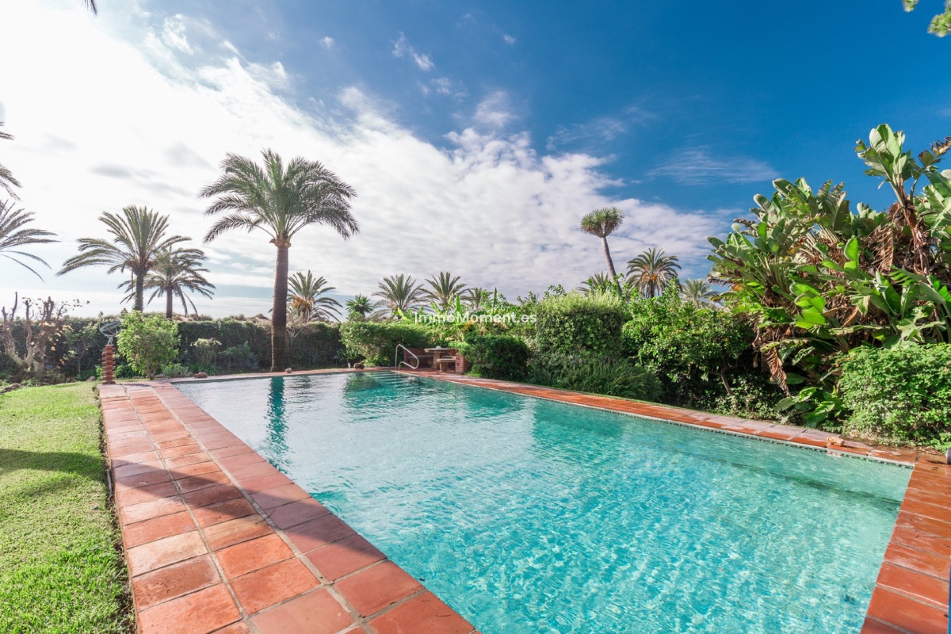 Resale - Detached villa - Marbella - Los Monteros