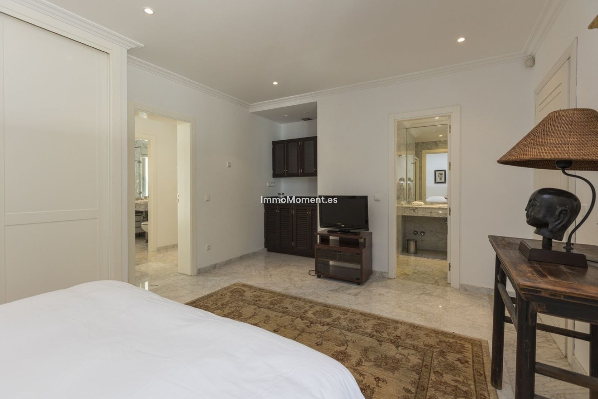 Resale - Detached villa - Marbella - Los Monteros