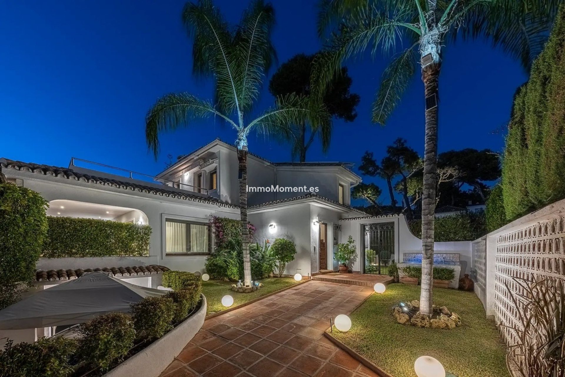 Resale - Detached villa - Marbella - Los Monteros