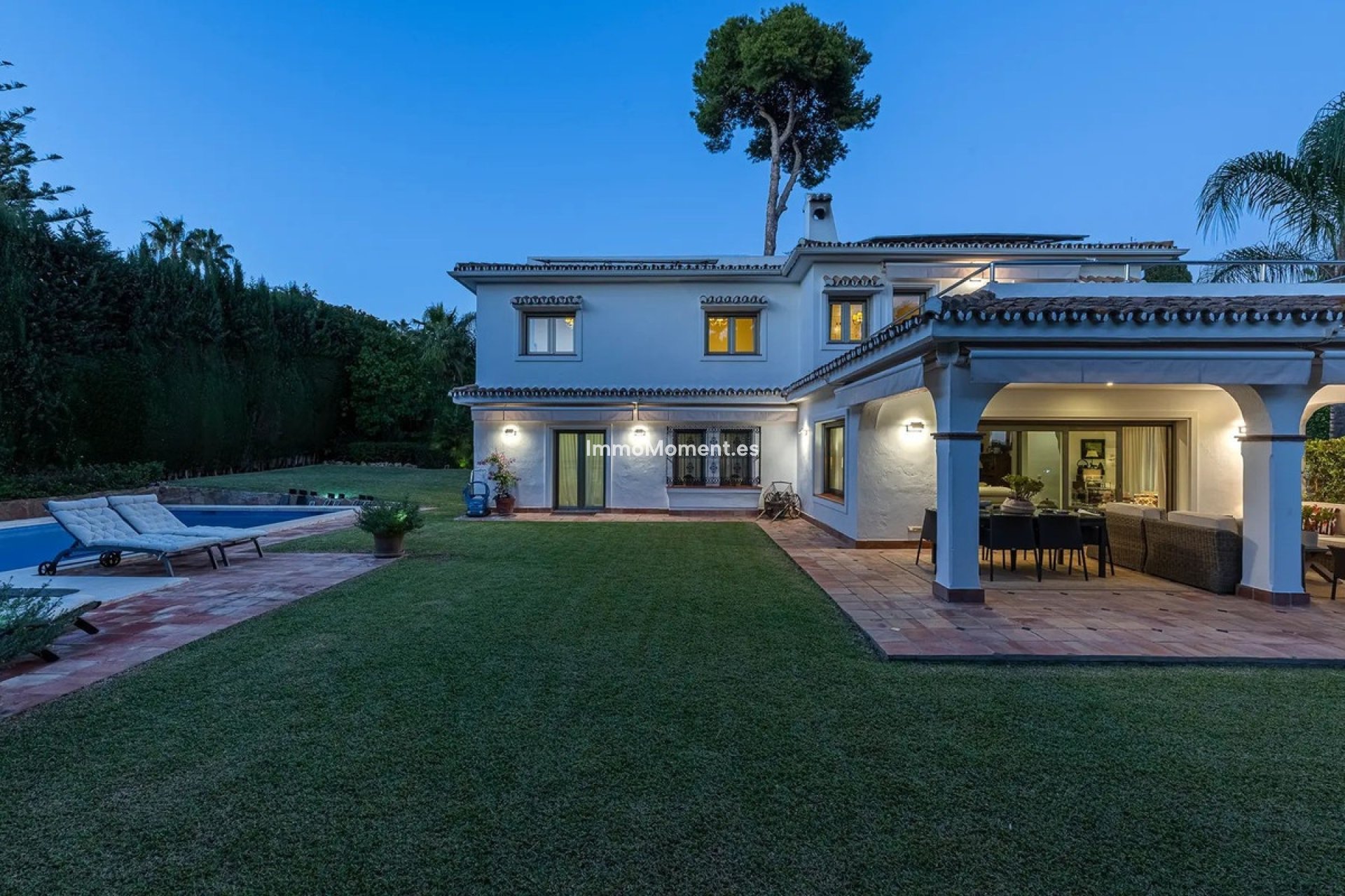 Resale - Detached villa - Marbella - Los Monteros