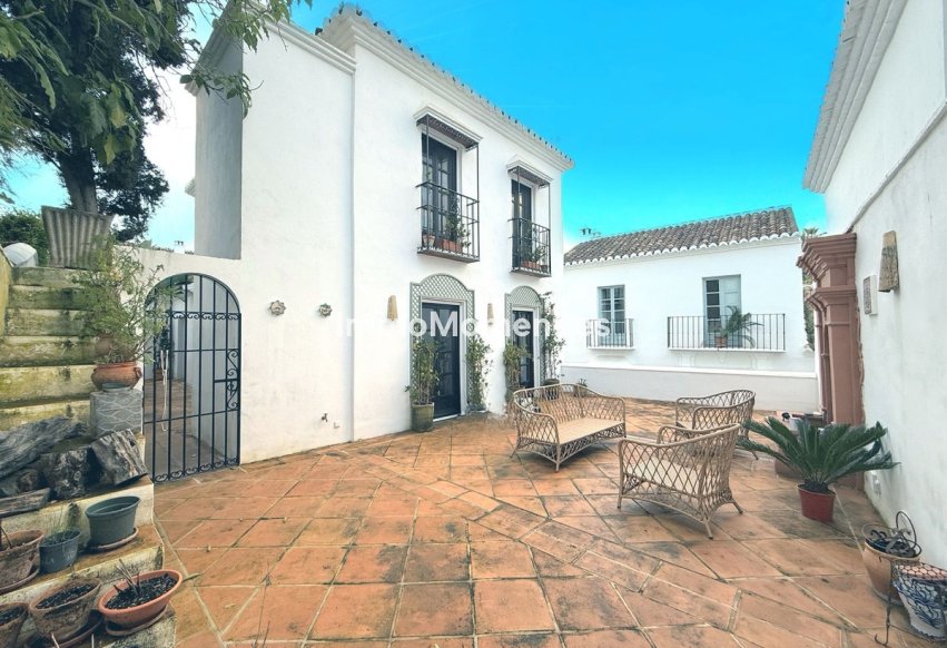 Resale - Detached villa - Marbella - Marbella Centro
