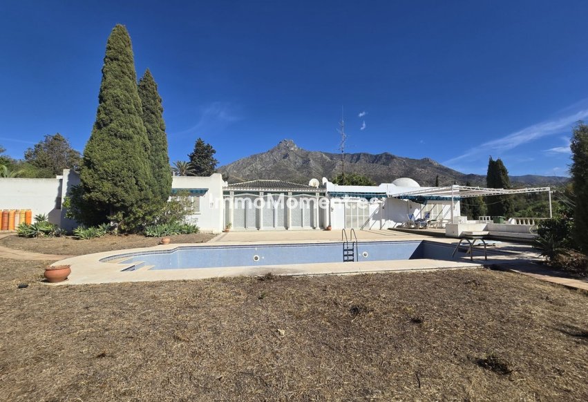 Resale - Detached villa - Marbella - Marbella Centro