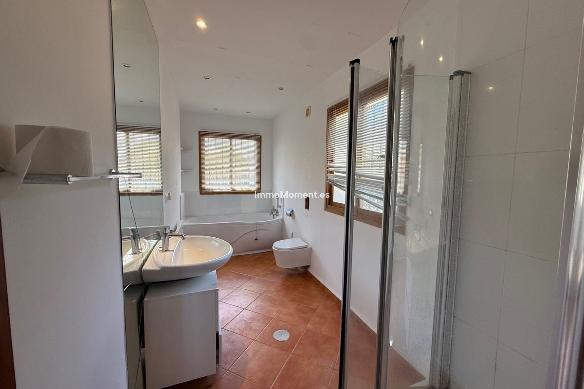 Resale - Detached villa - Marbella - Marbesa