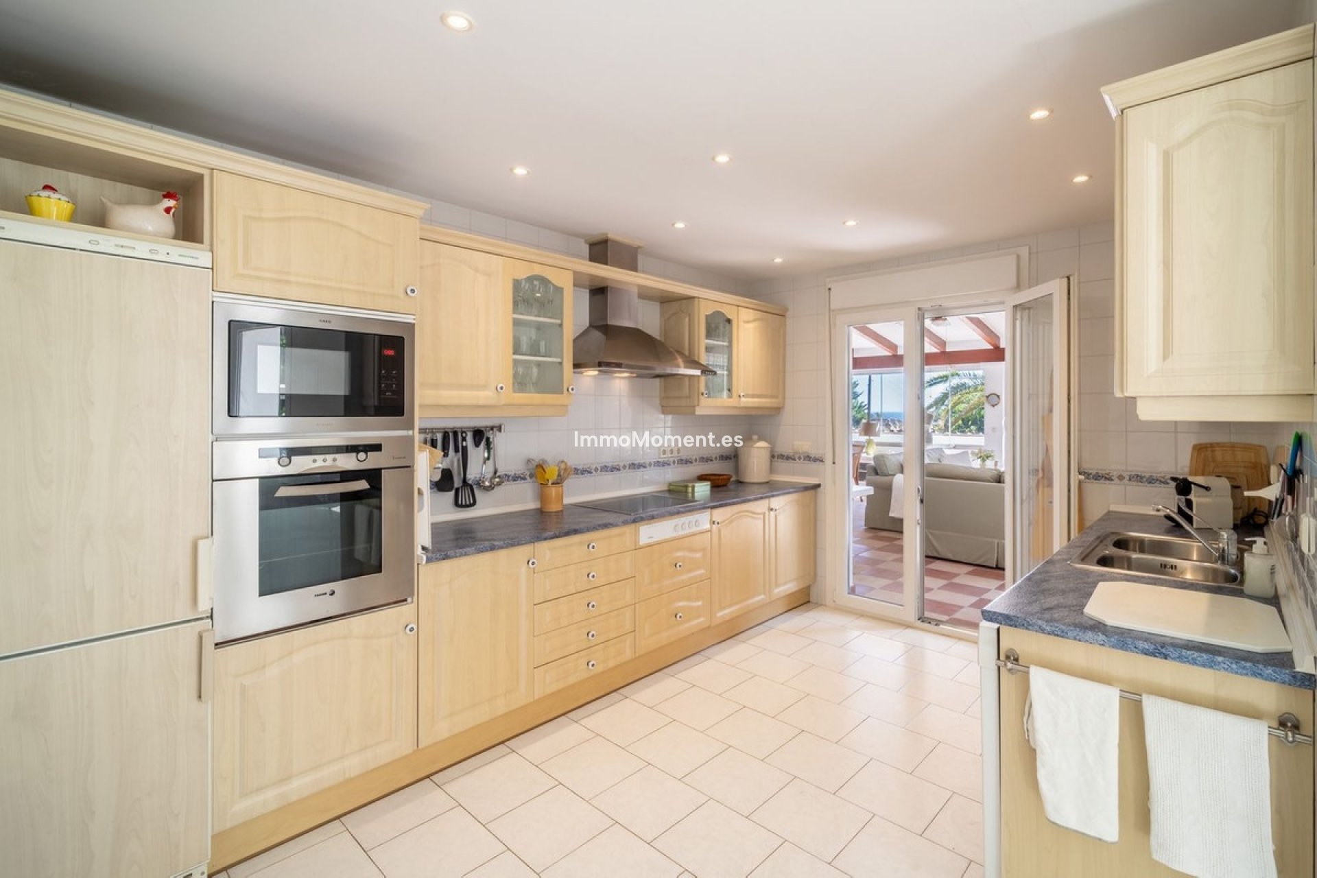 Resale - Detached villa - Marbella - Marbesa