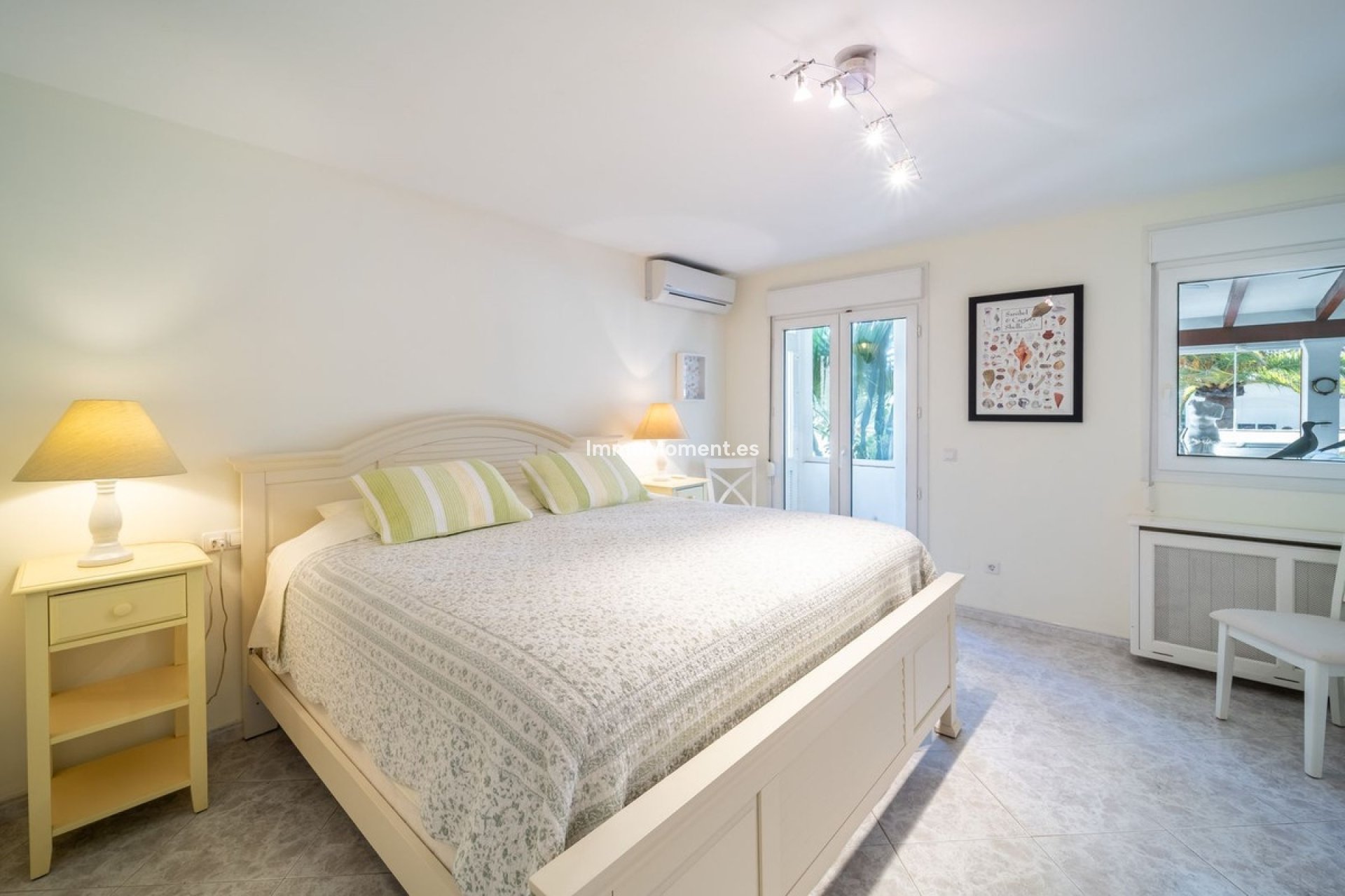 Resale - Detached villa - Marbella - Marbesa