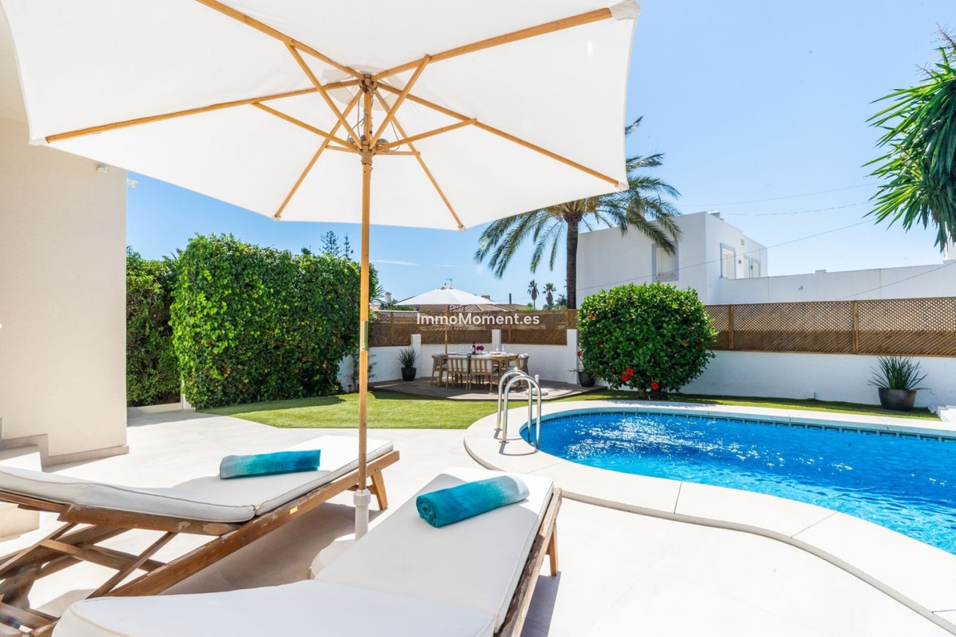 Resale - Detached villa - Marbella - Marbesa