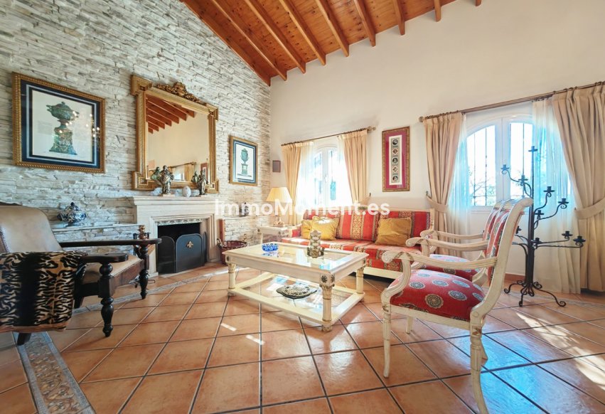 Resale - Detached villa - Marbella - Marbesa