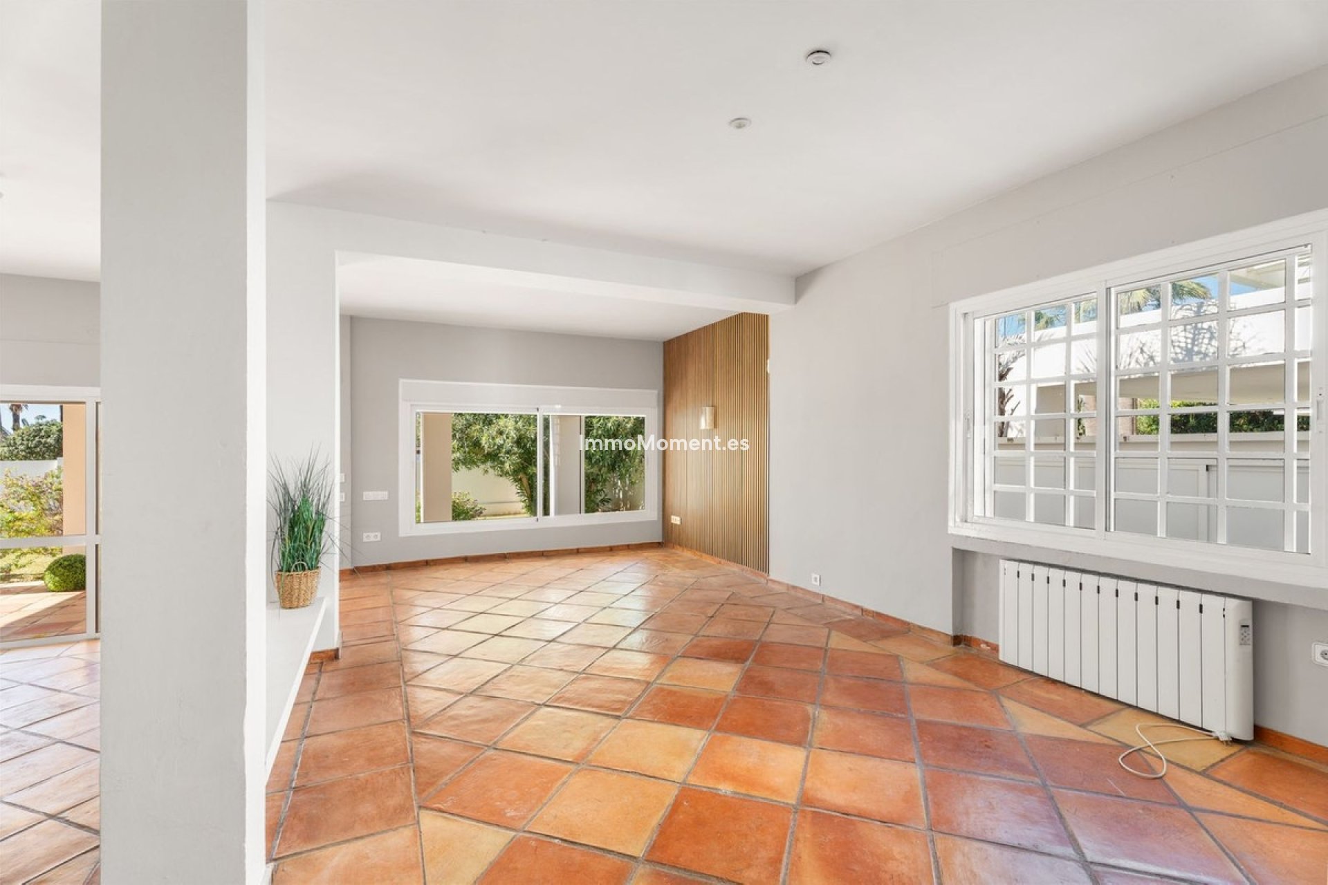 Resale - Detached villa - Marbella - Marbesa