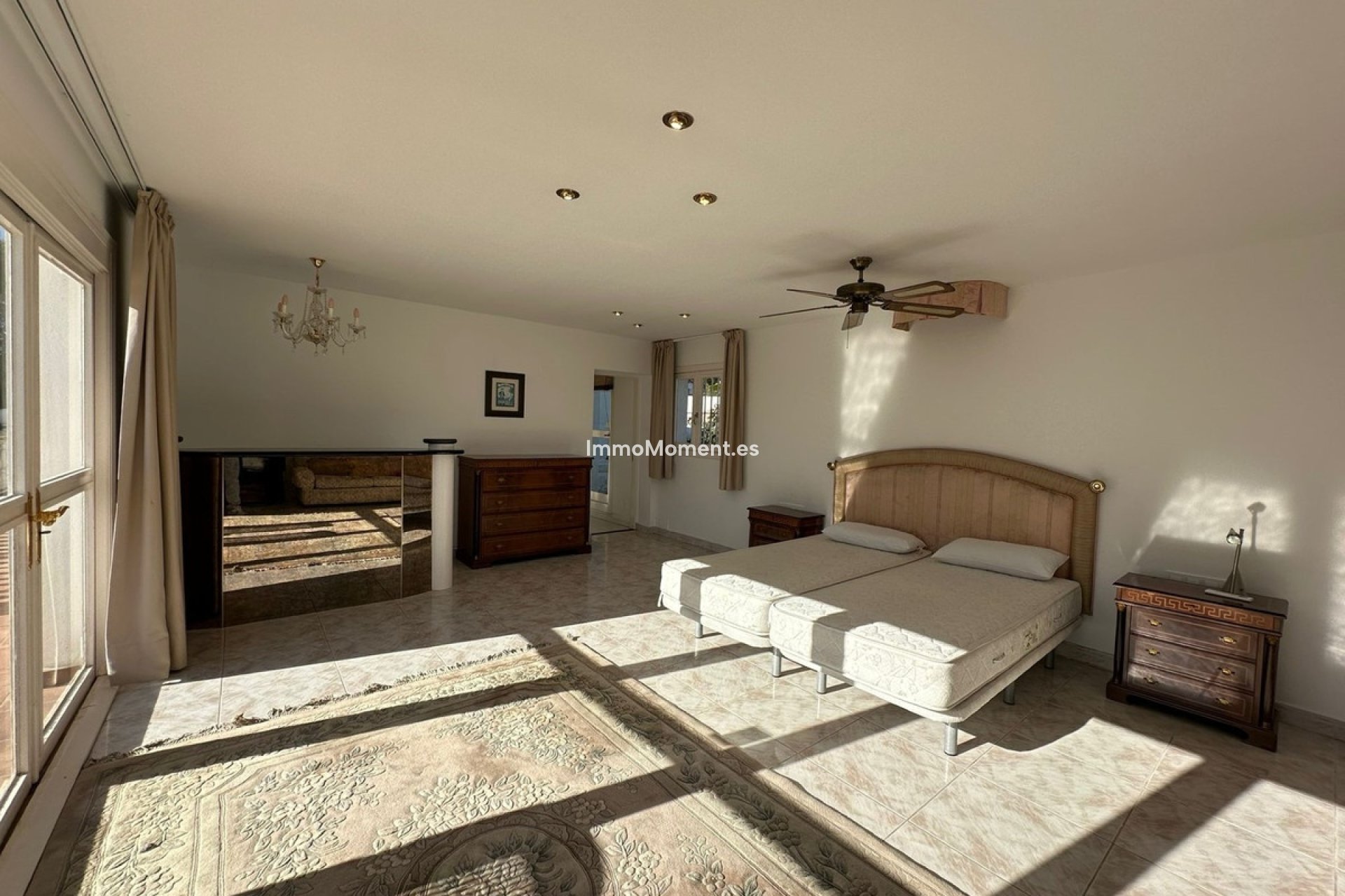 Resale - Detached villa - Marbella - Marbesa