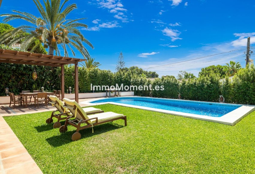 Resale - Detached villa - Marbella - Marbesa