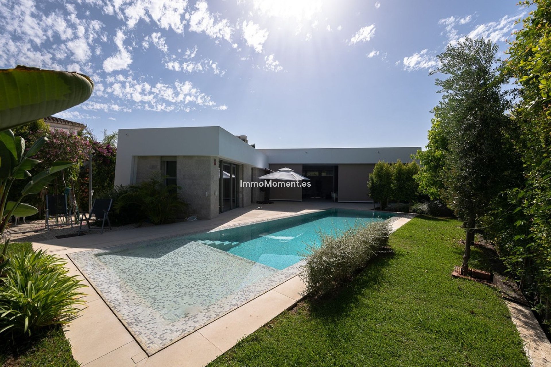 Resale - Detached villa - Marbella - Marbesa