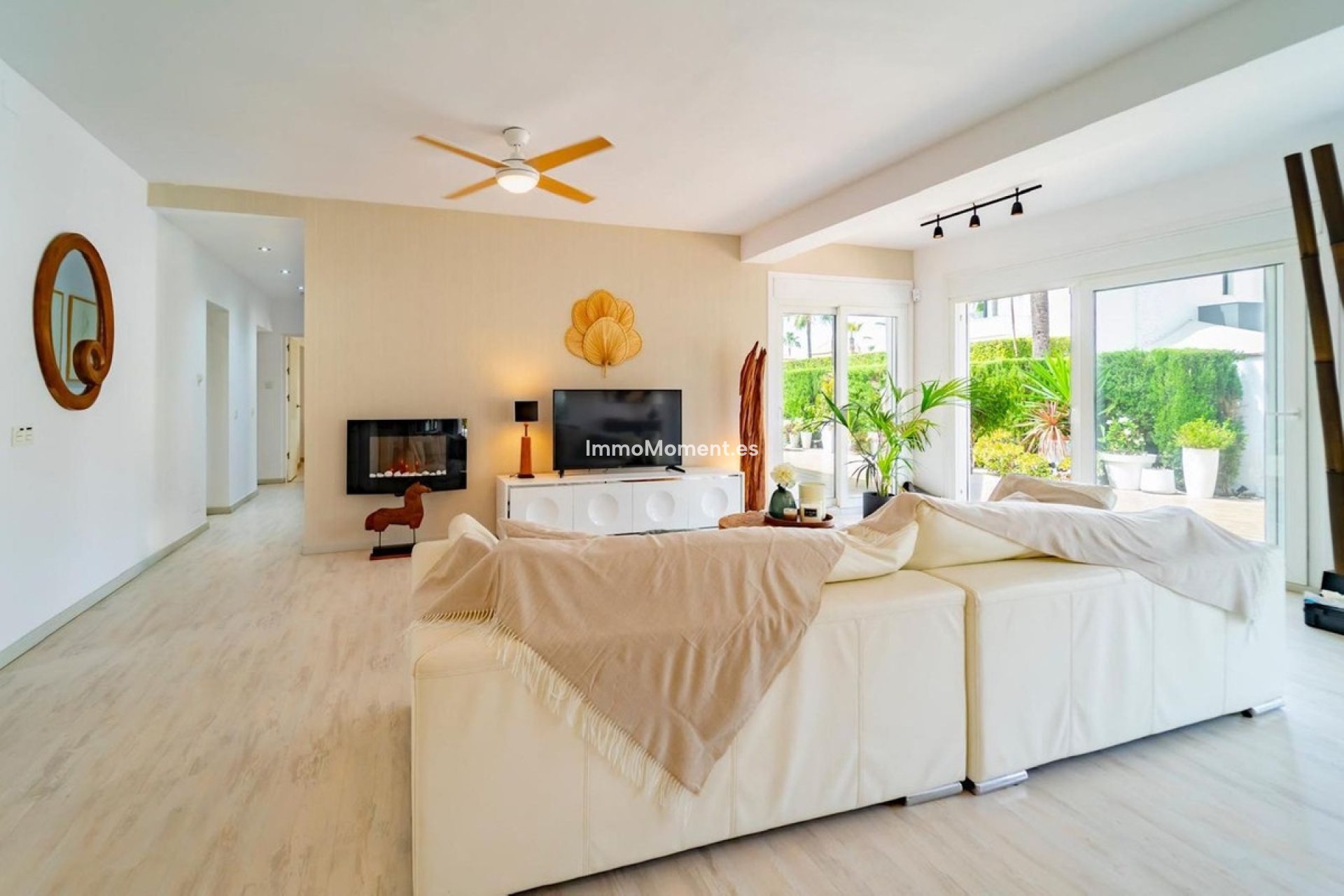 Resale - Detached villa - Marbella - Marbesa