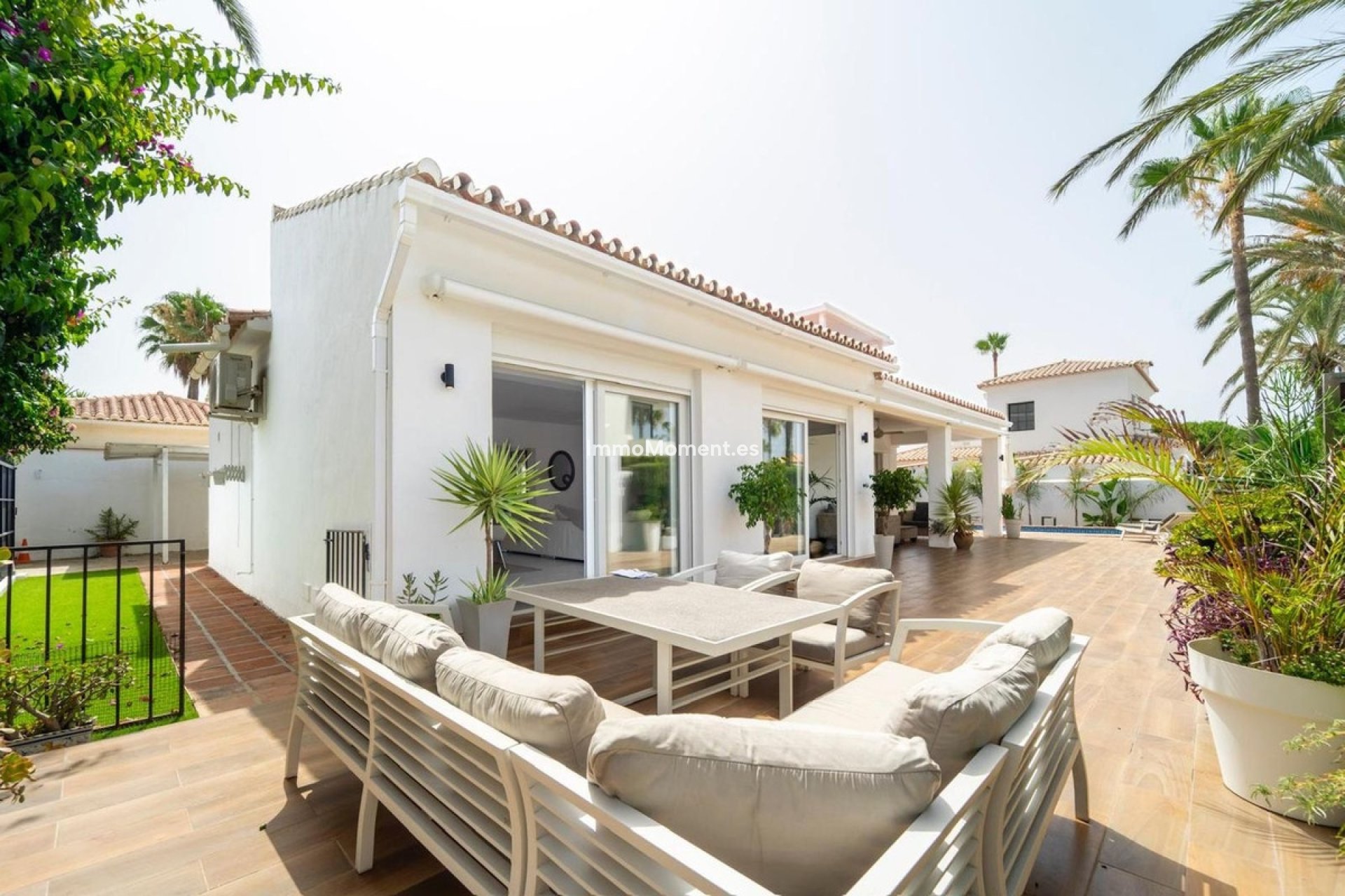 Resale - Detached villa - Marbella - Marbesa