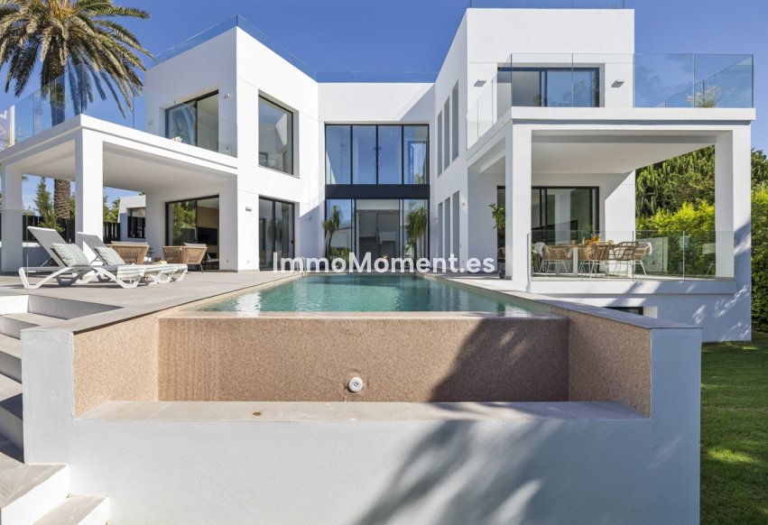 Resale - Detached villa - Marbella - Marbesa