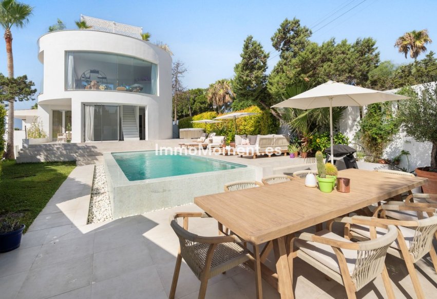 Resale - Detached villa - Marbella - Marbesa