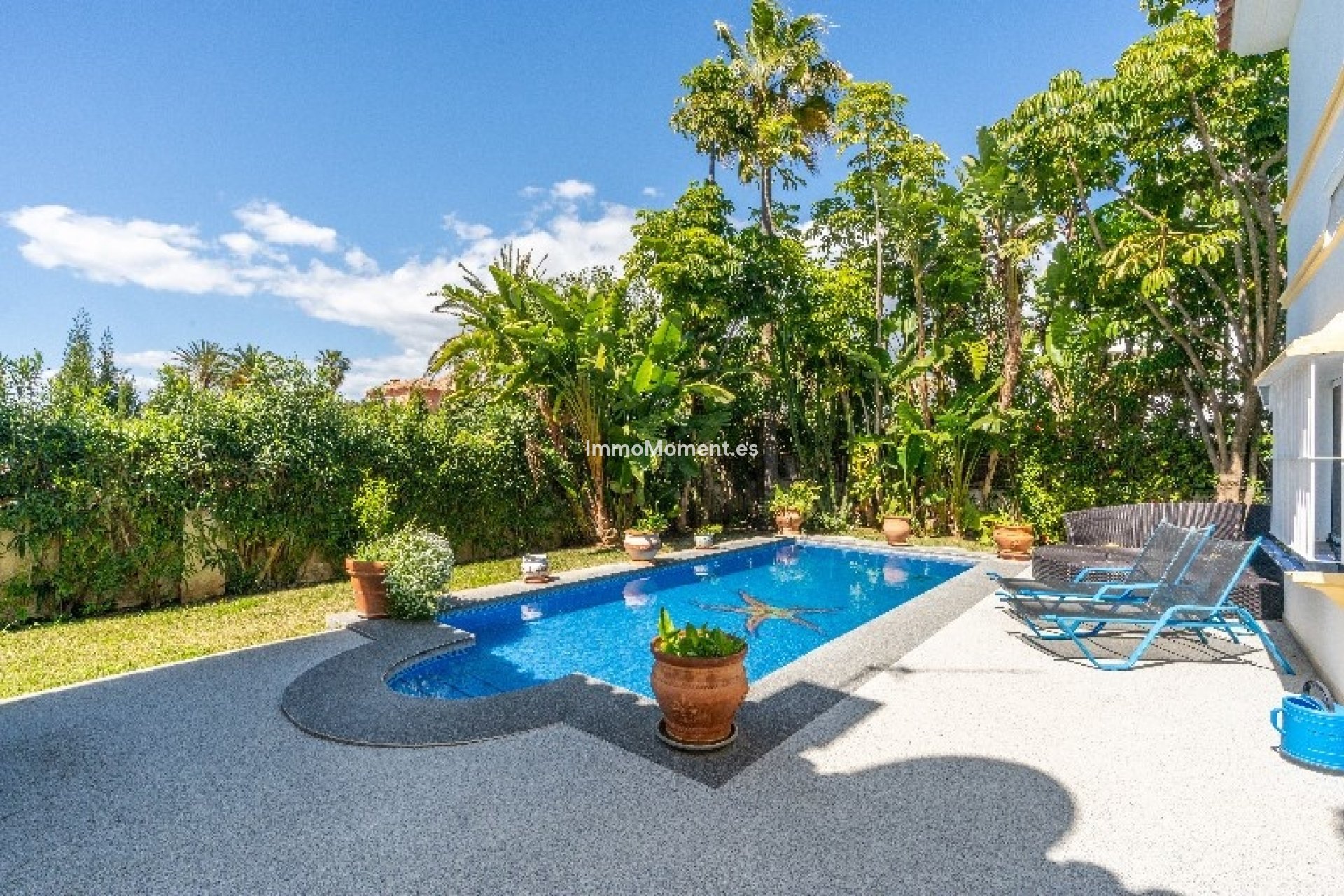 Resale - Detached villa - Marbella - Marbesa