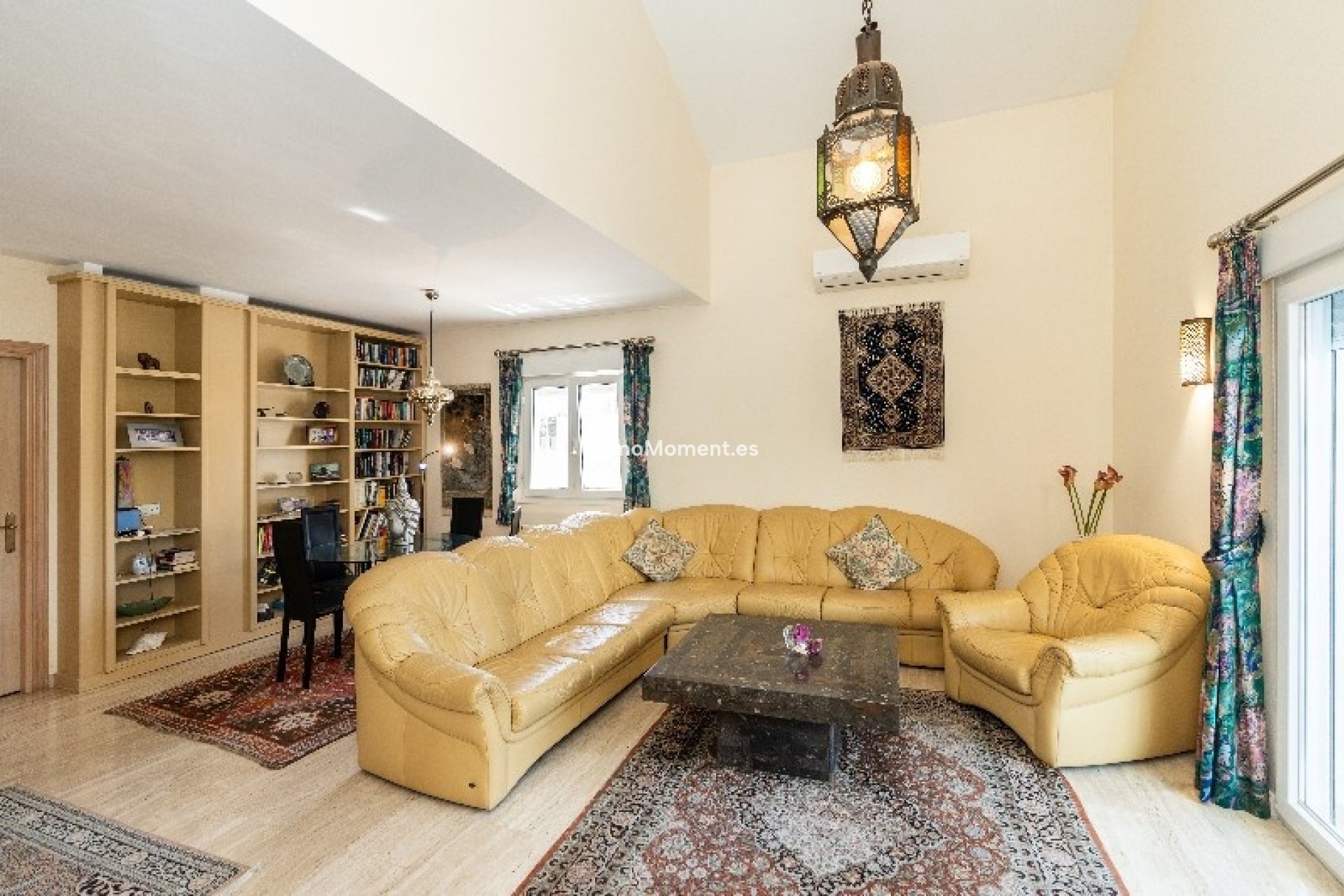 Resale - Detached villa - Marbella - Marbesa