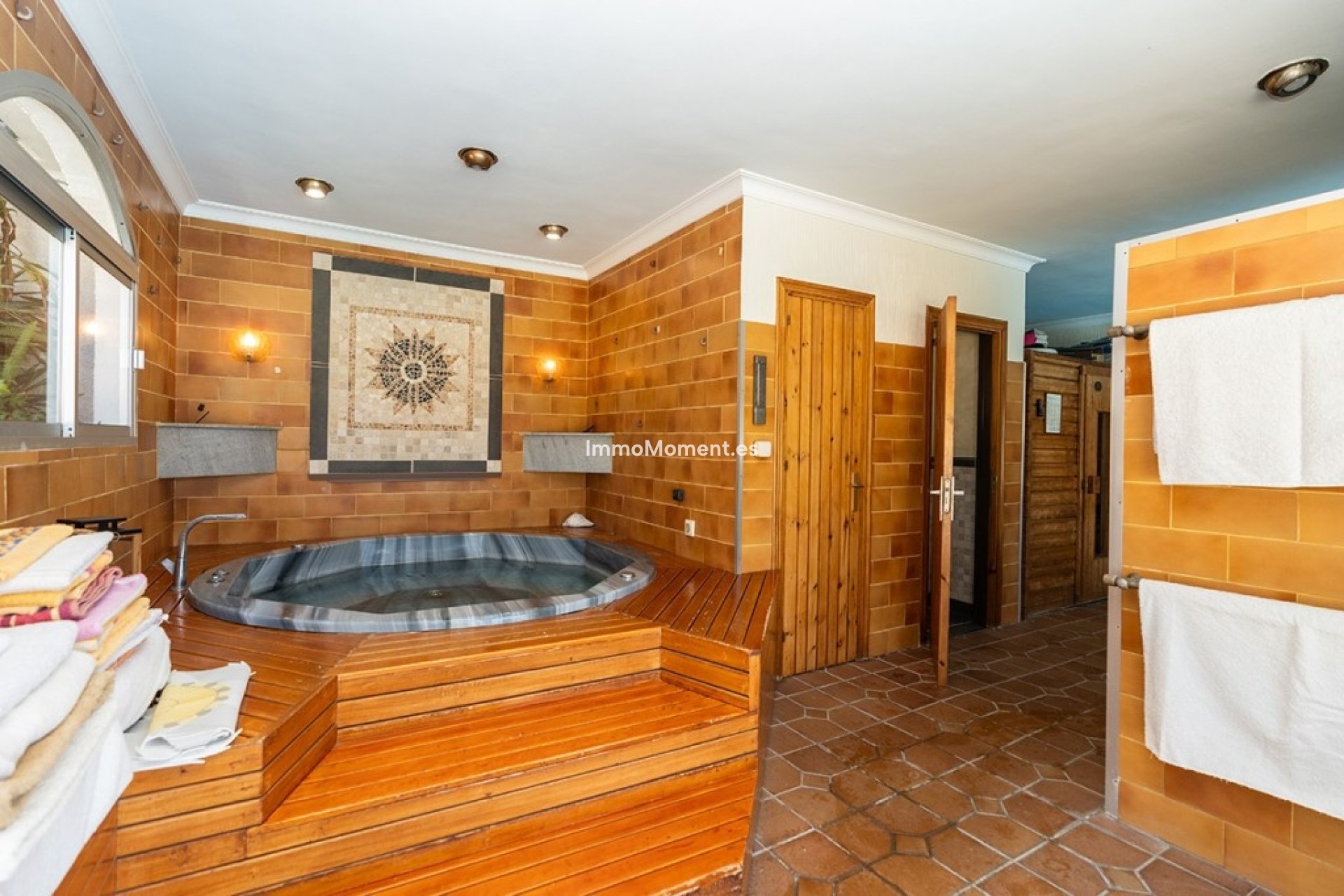 Resale - Detached villa - Marbella - Marbesa