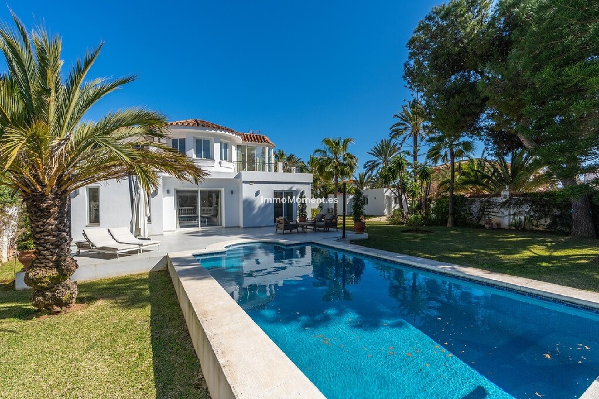 Resale - Detached villa - Marbella - Marbesa