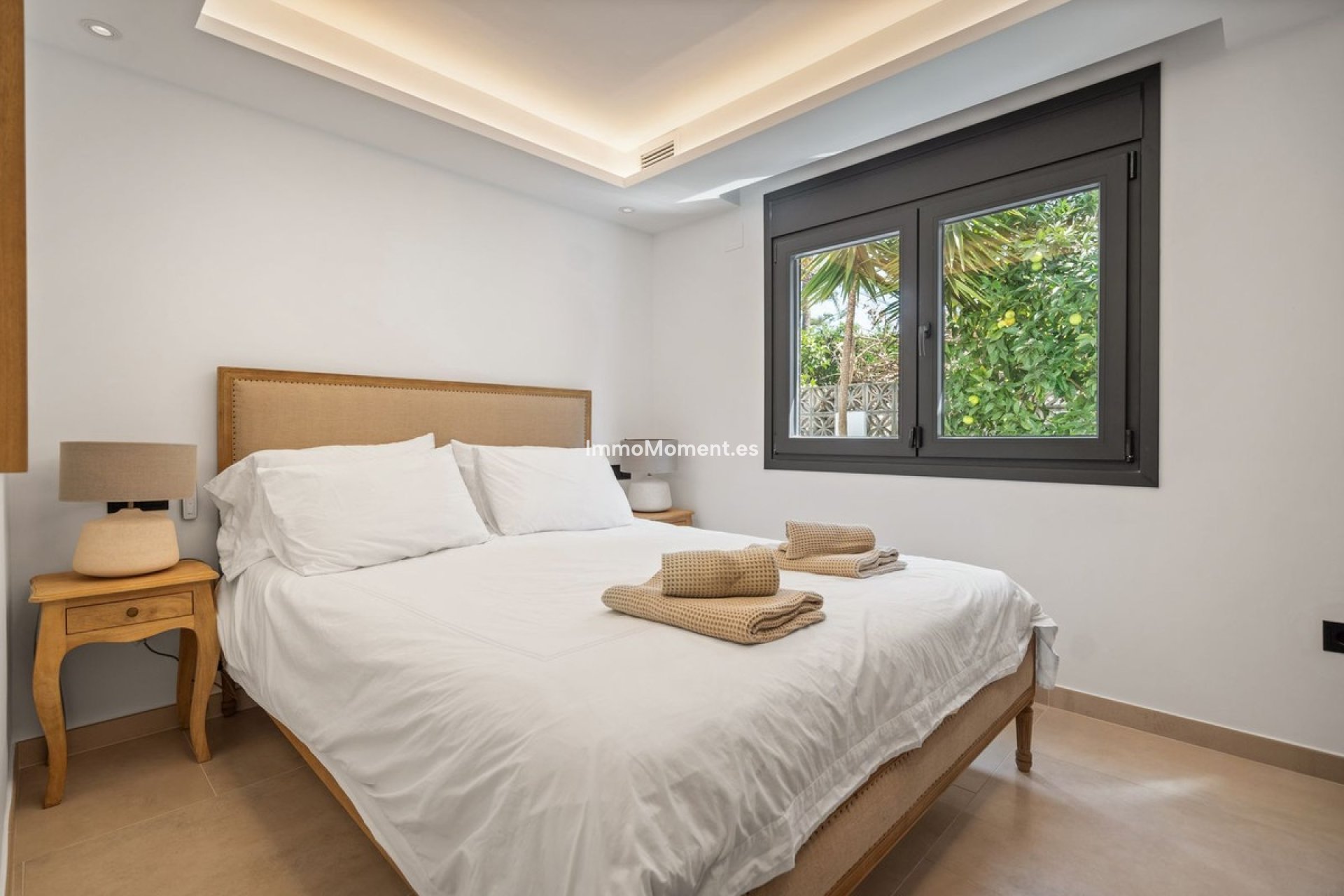 Resale - Detached villa - Marbella - Marbesa