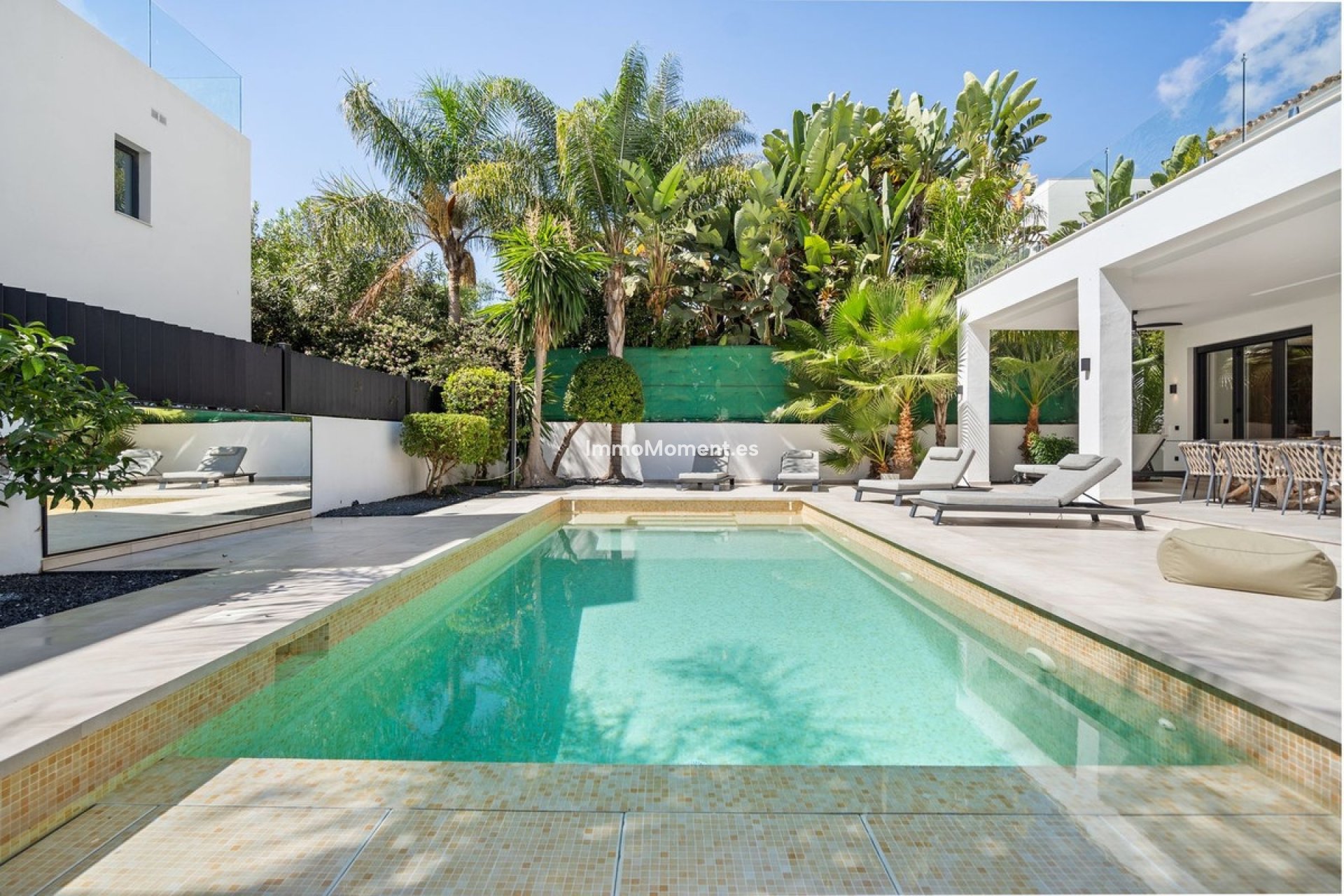 Resale - Detached villa - Marbella - Marbesa