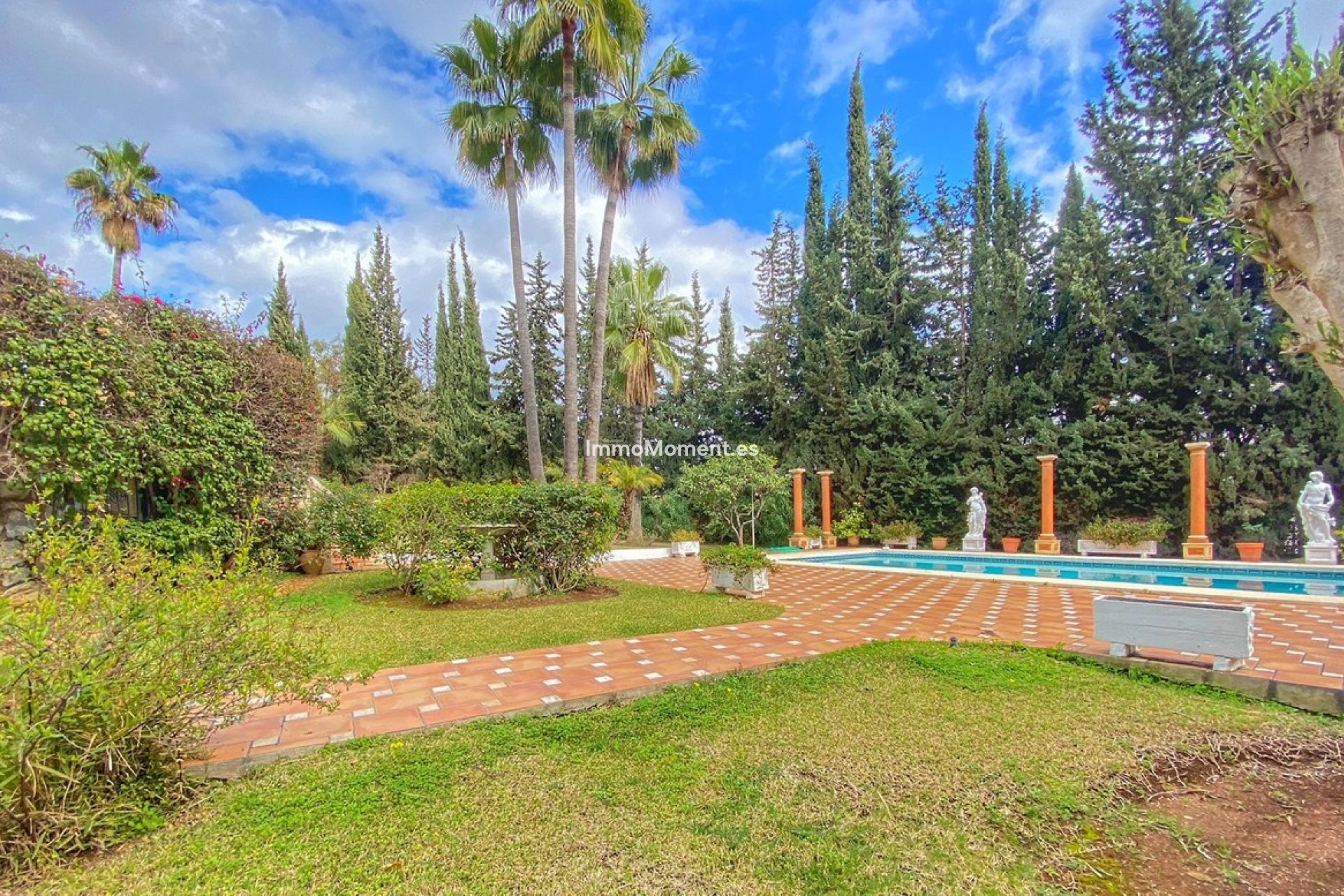 Resale - Detached villa - Marbella - Nagüeles